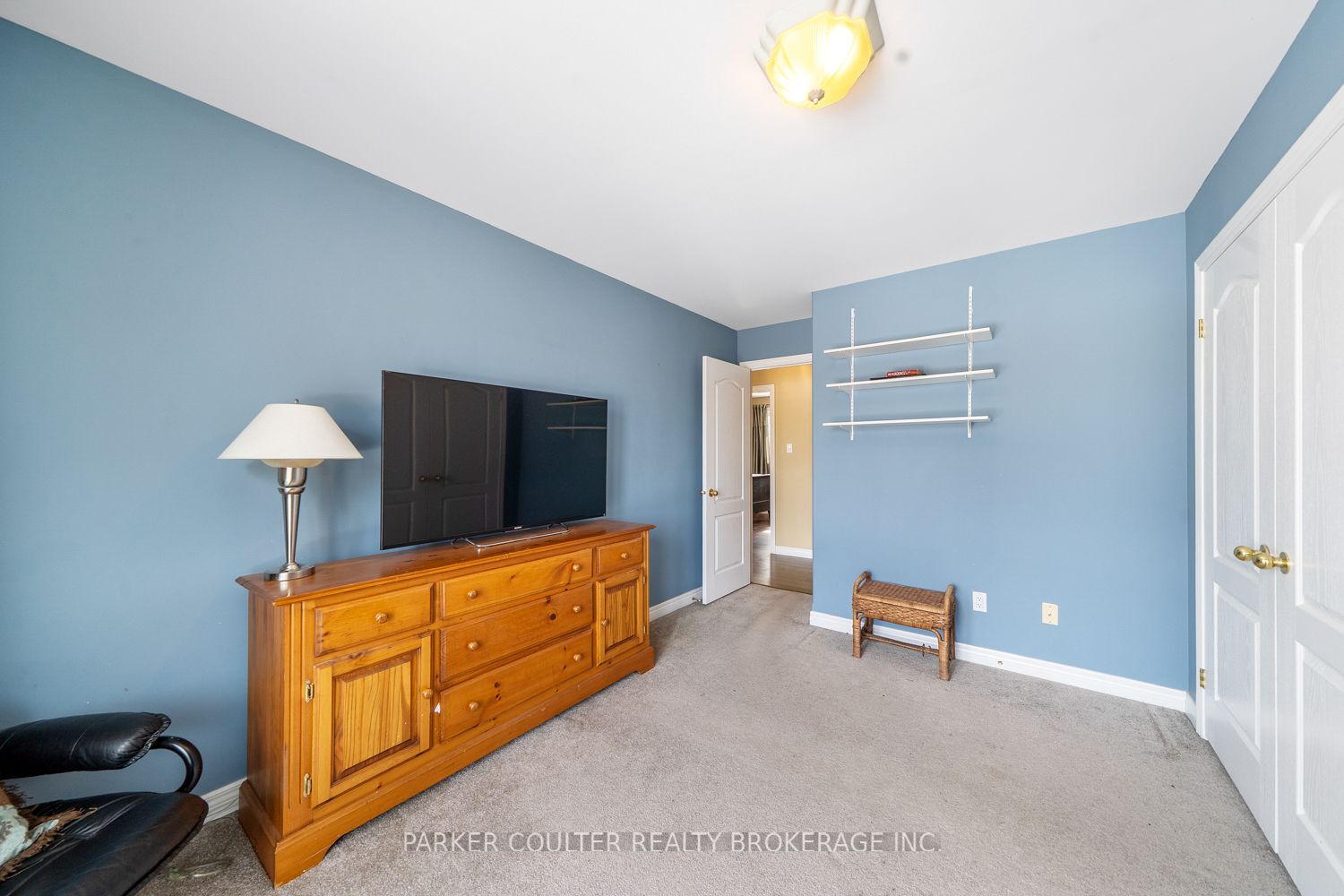 24 Parr Boulevard Property Photo 16