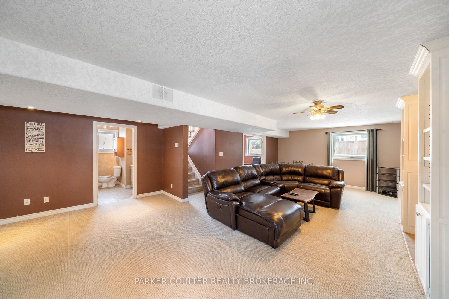 24 Parr Boulevard Property Photo 26