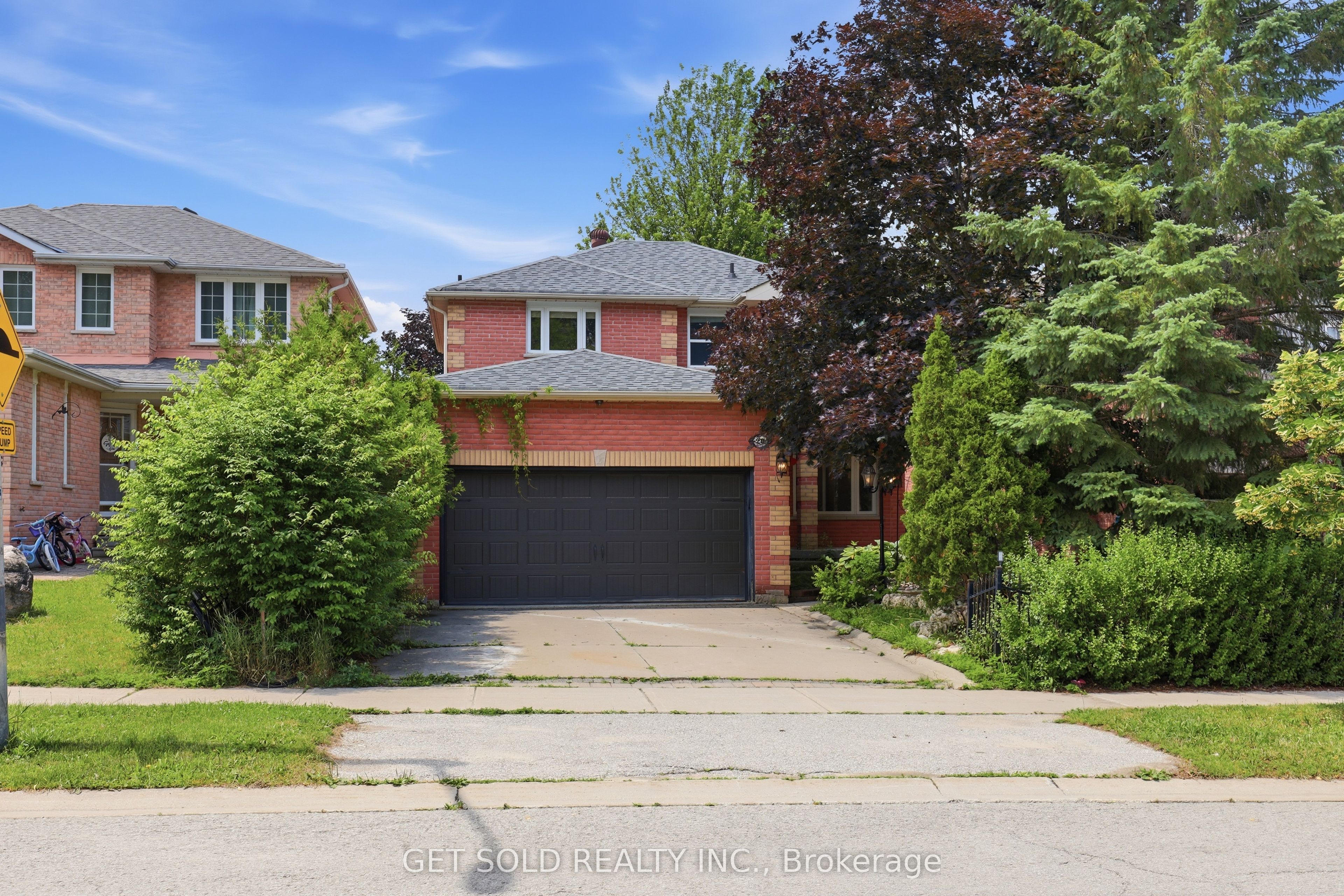 28 Hawkins Drive Property Photo 2