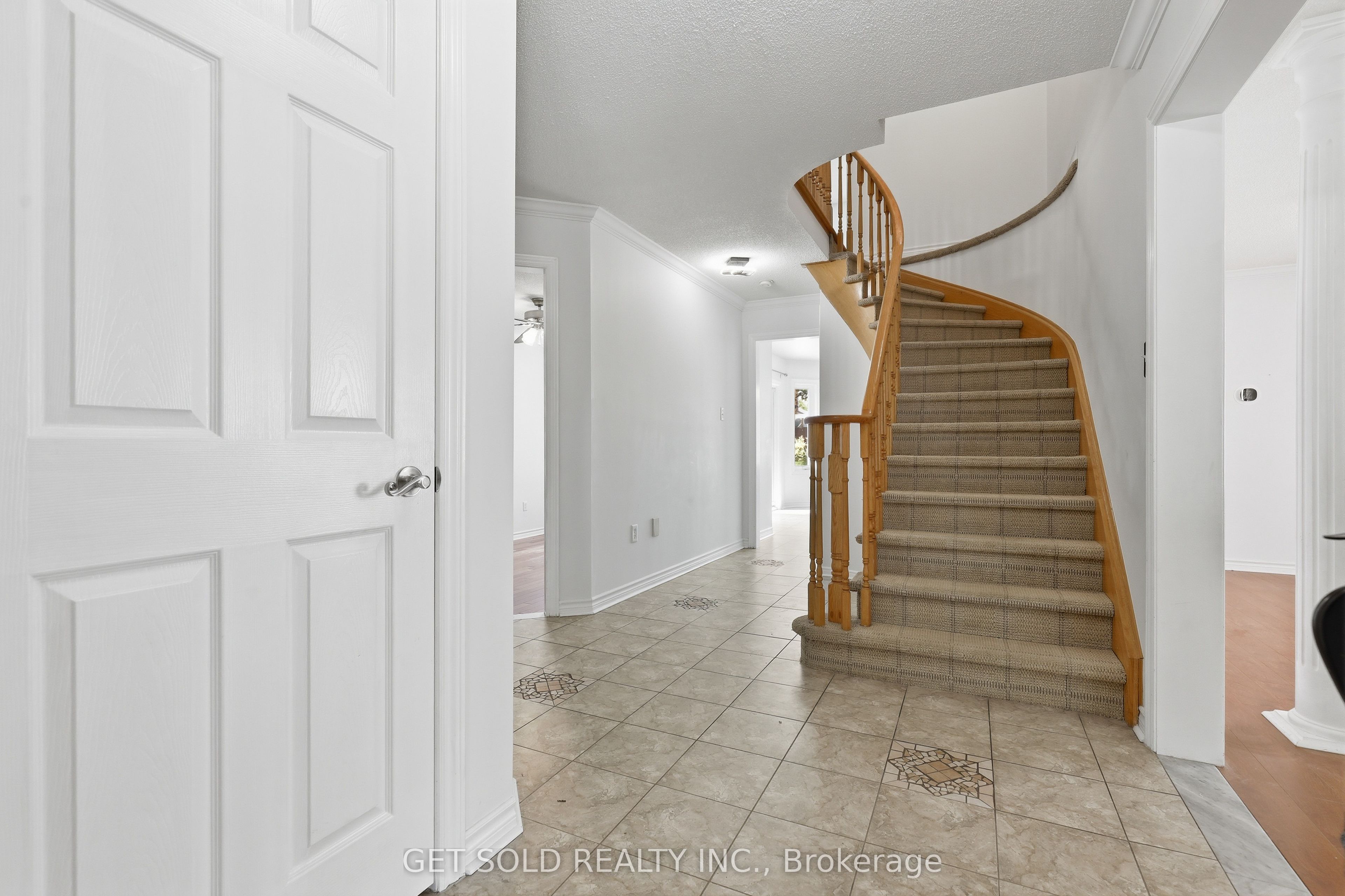 28 Hawkins Drive Property Photo 14