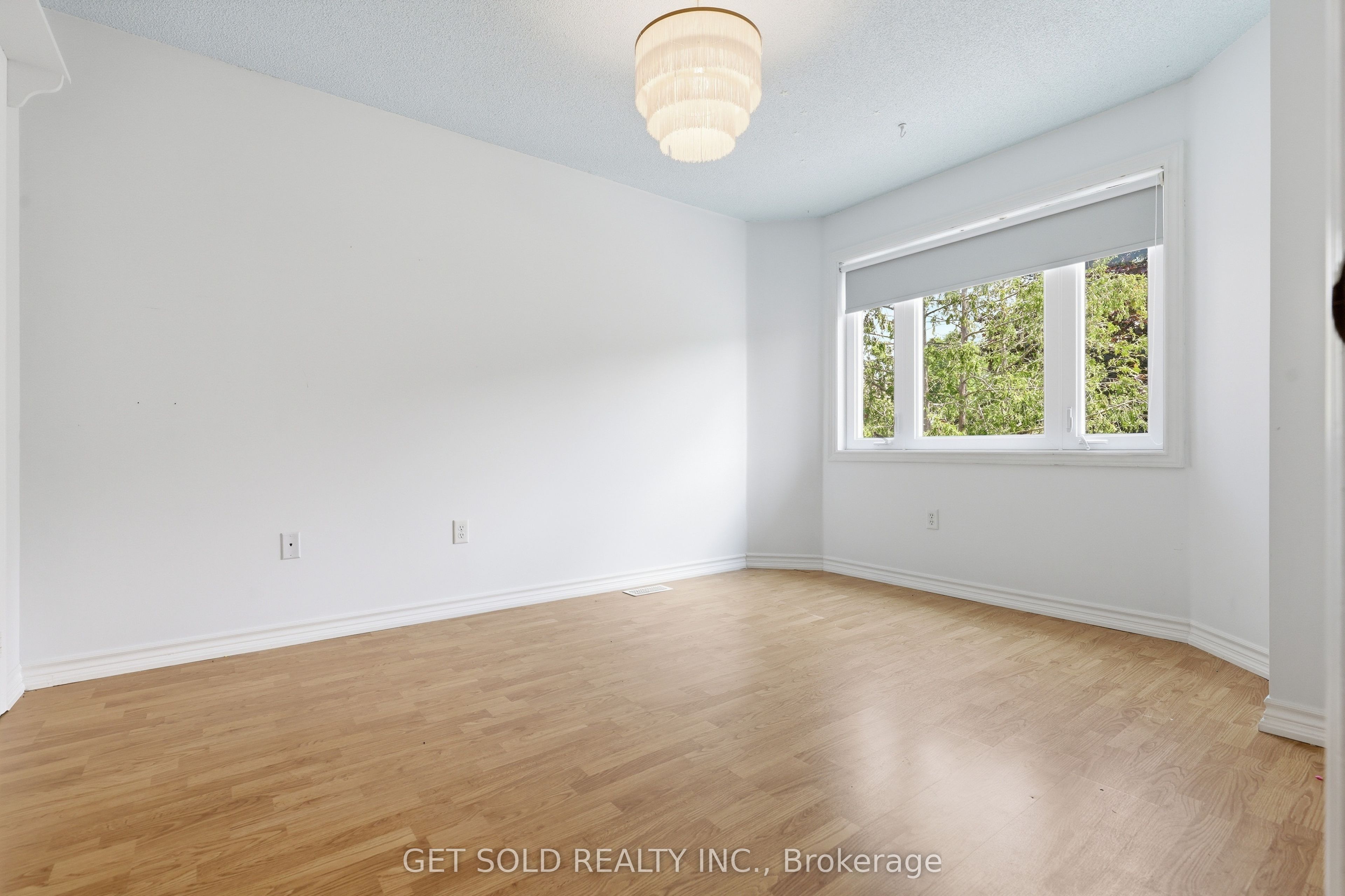 28 Hawkins Drive Property Photo 23