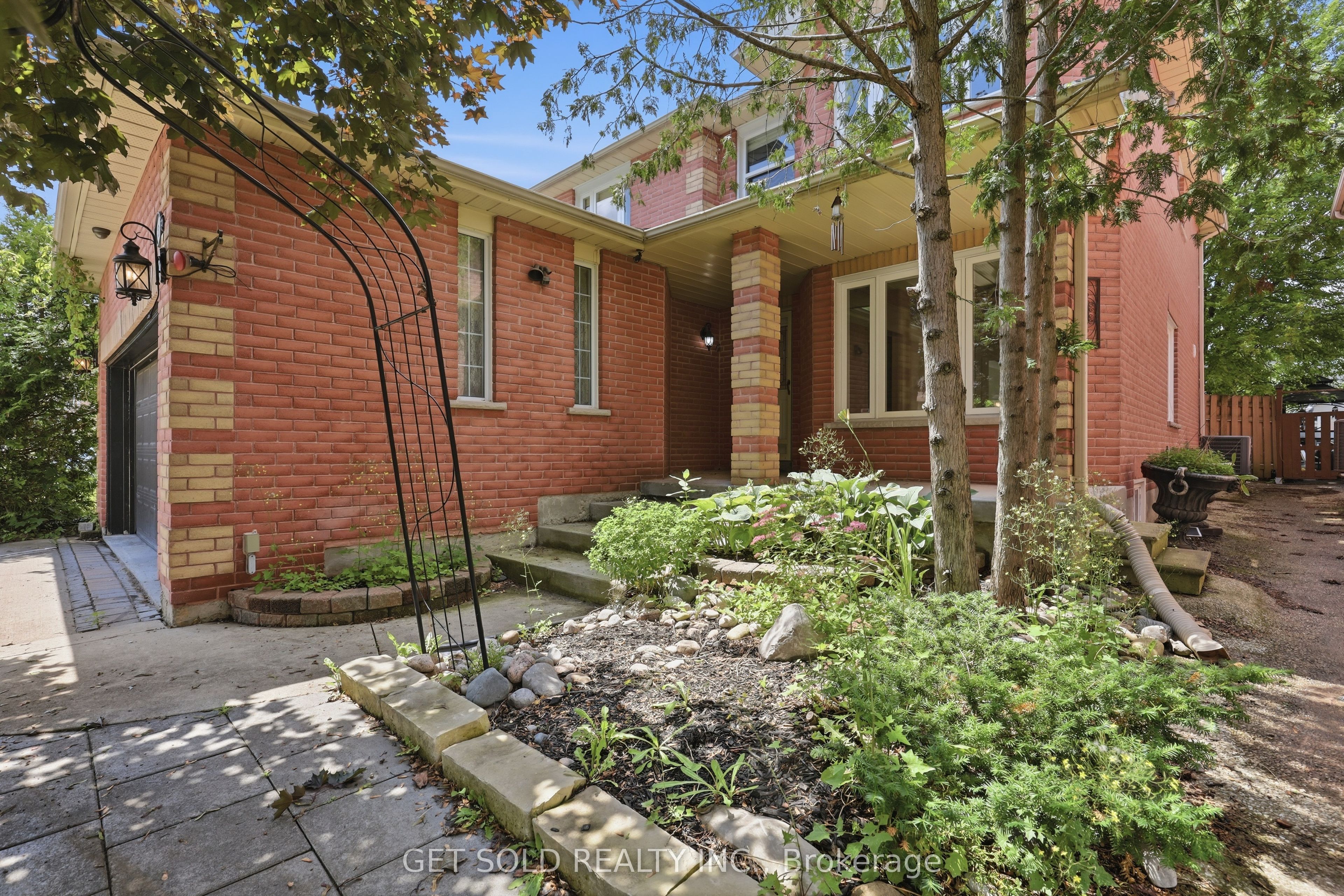 28 Hawkins Drive Property Photo 27
