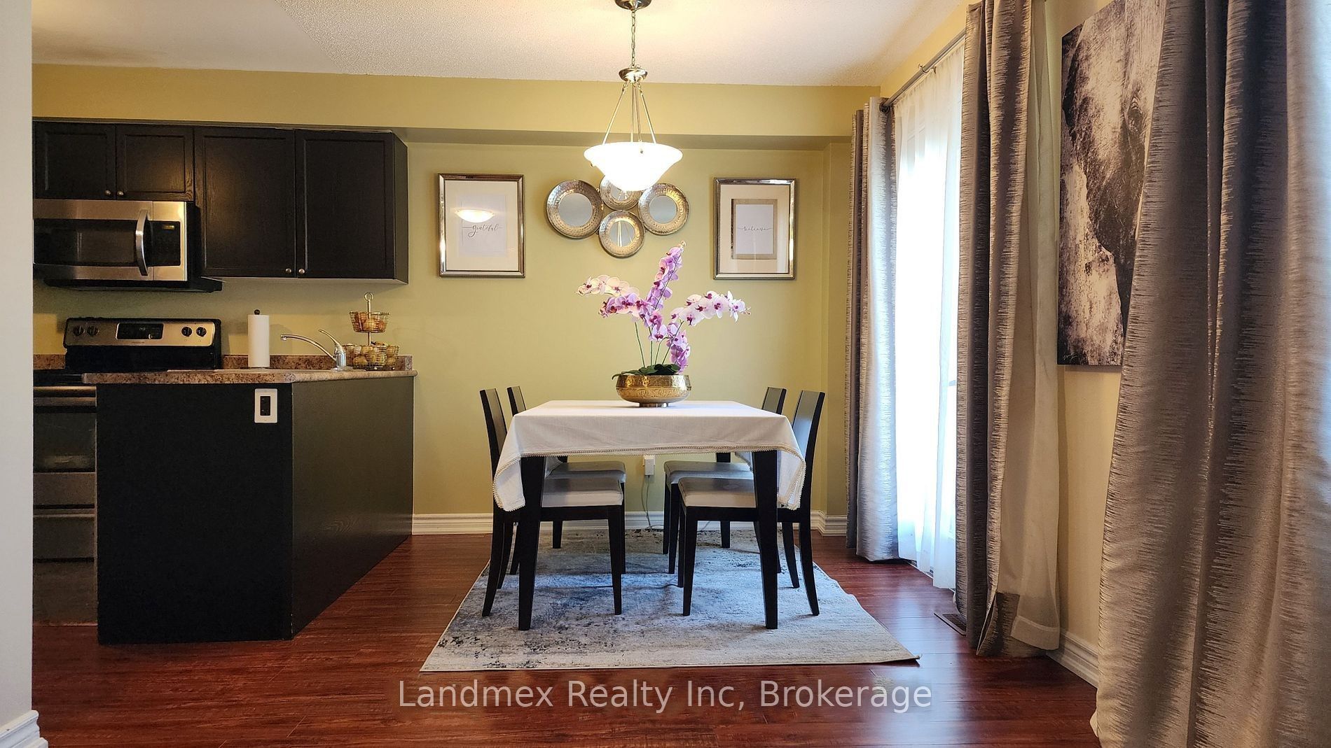 227 Harvie Road 43 Property Photo 6