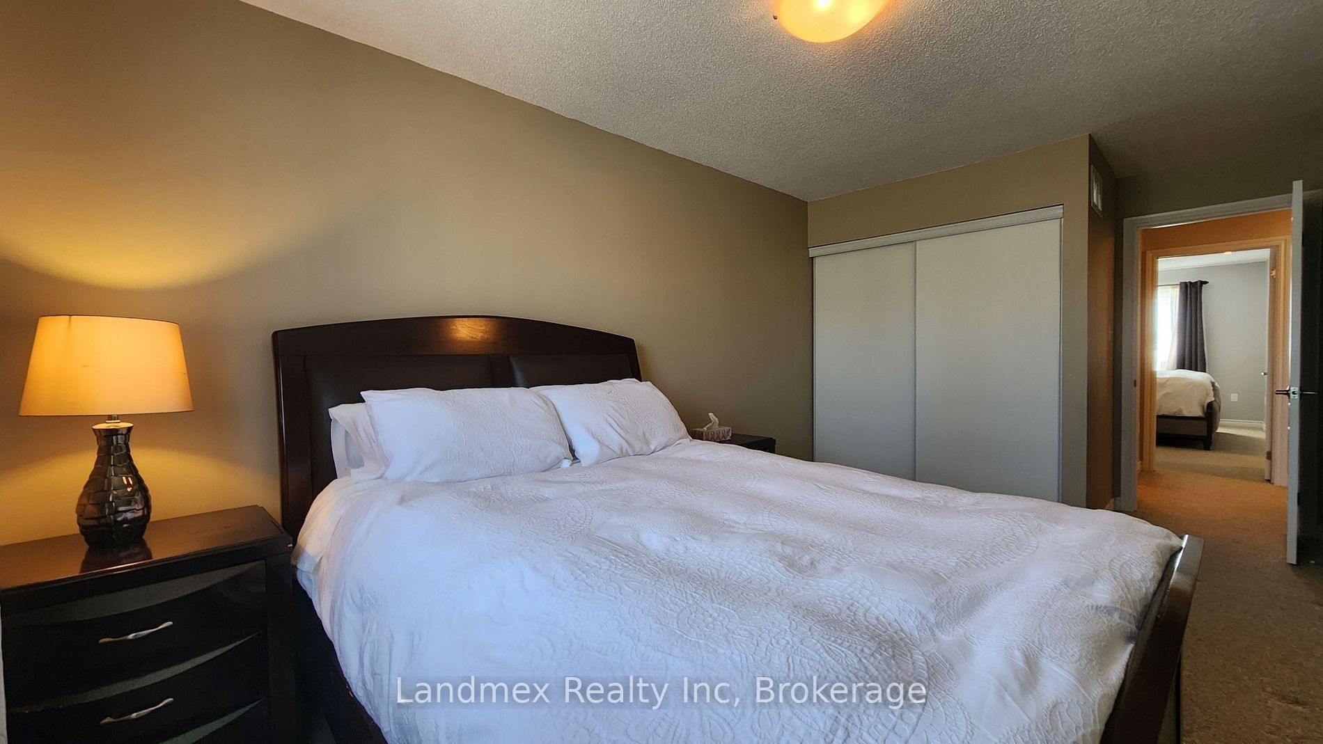 227 Harvie Road 43 Property Photo 17
