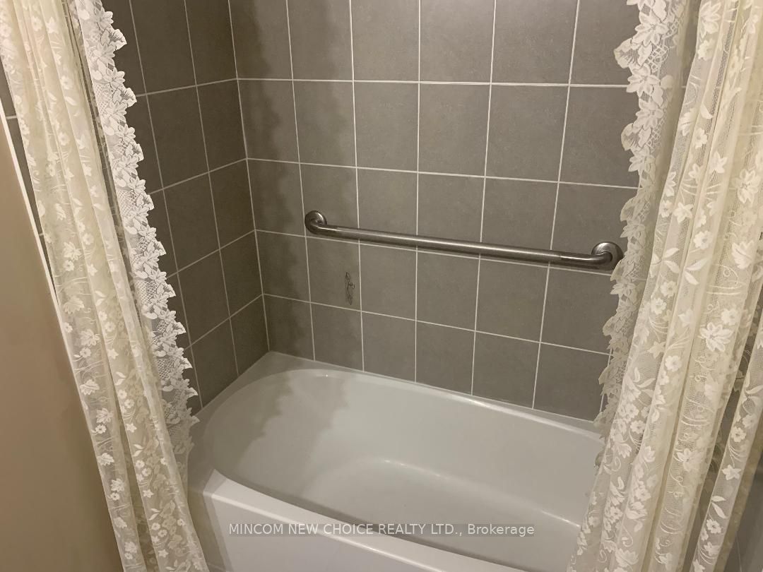 100 Dean Avenue 414 Property Photo 18