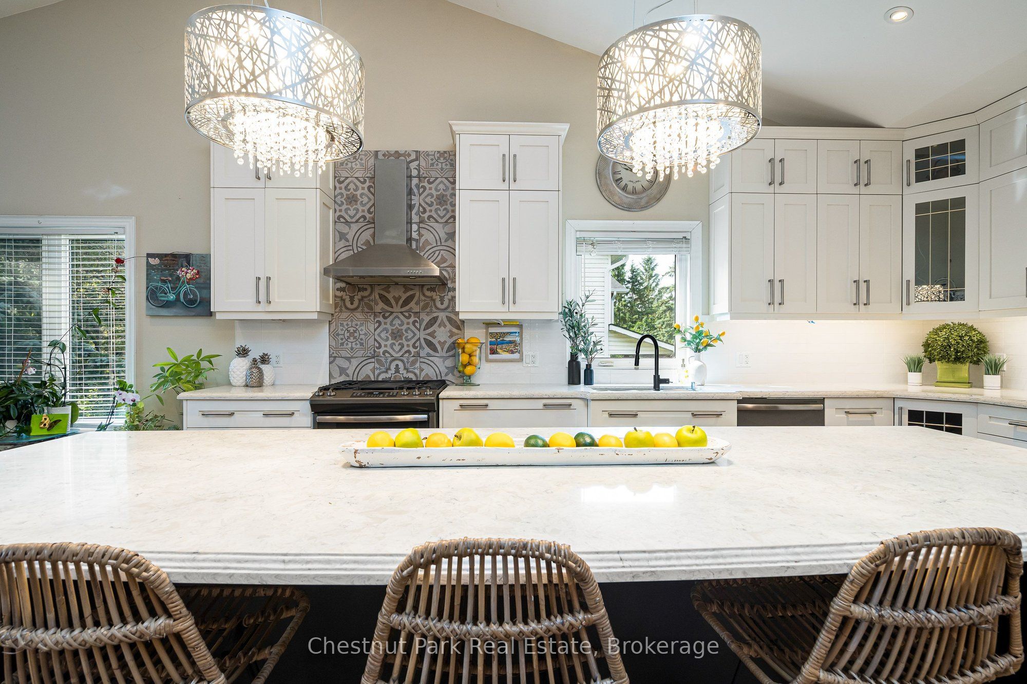 15 Saunders Street Property Photo 16