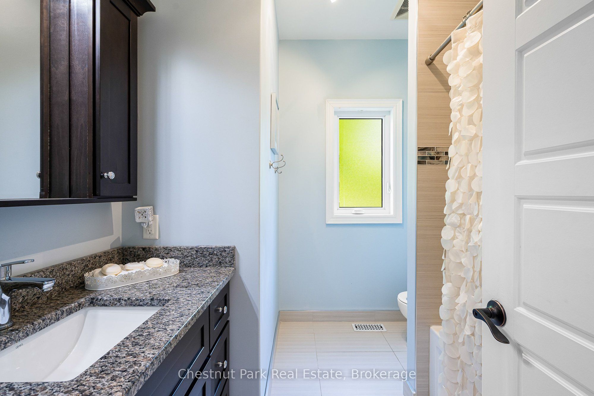 15 Saunders Street Property Photo 25