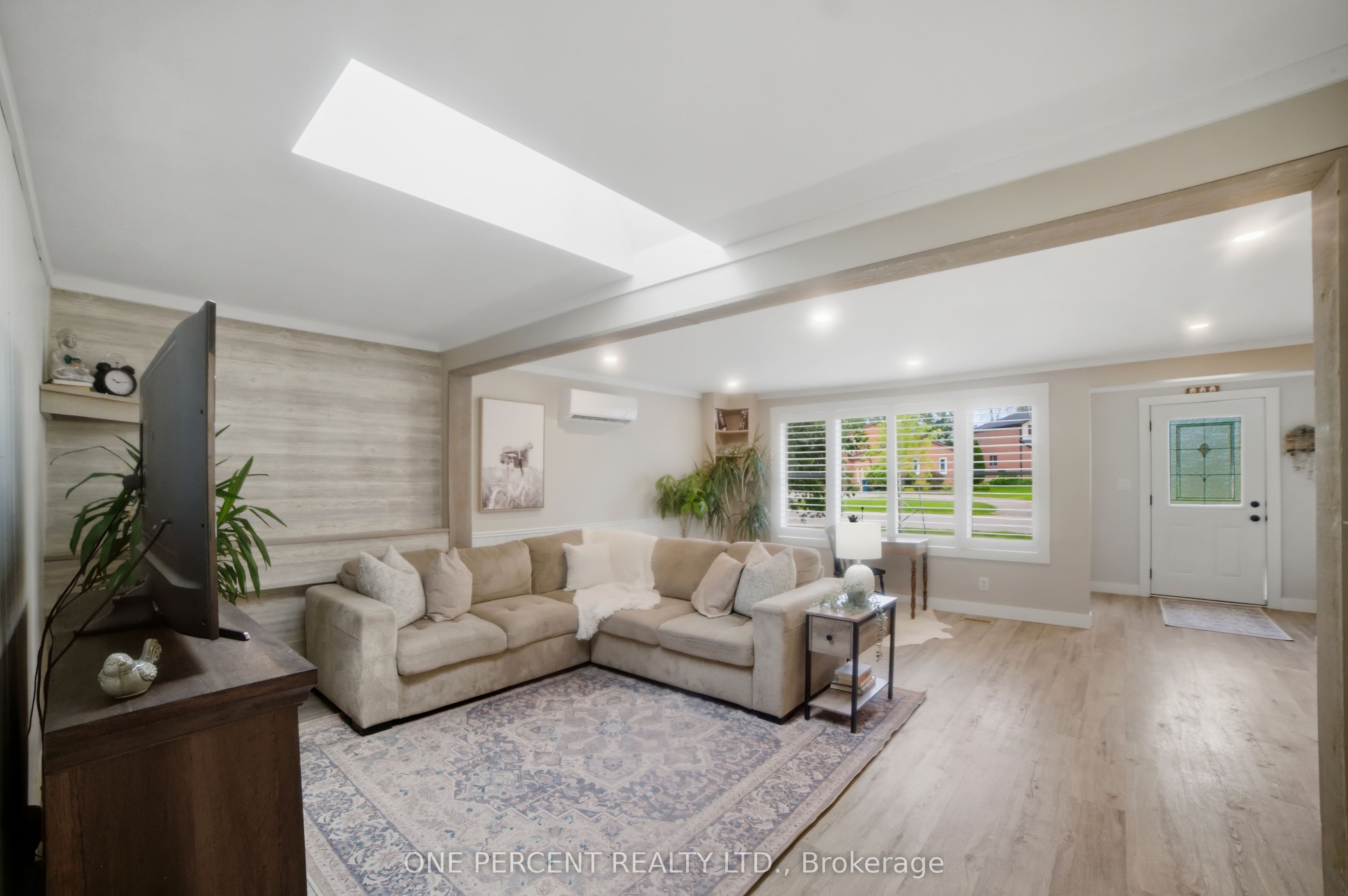 608 Broadview Avenue Property Photo 11