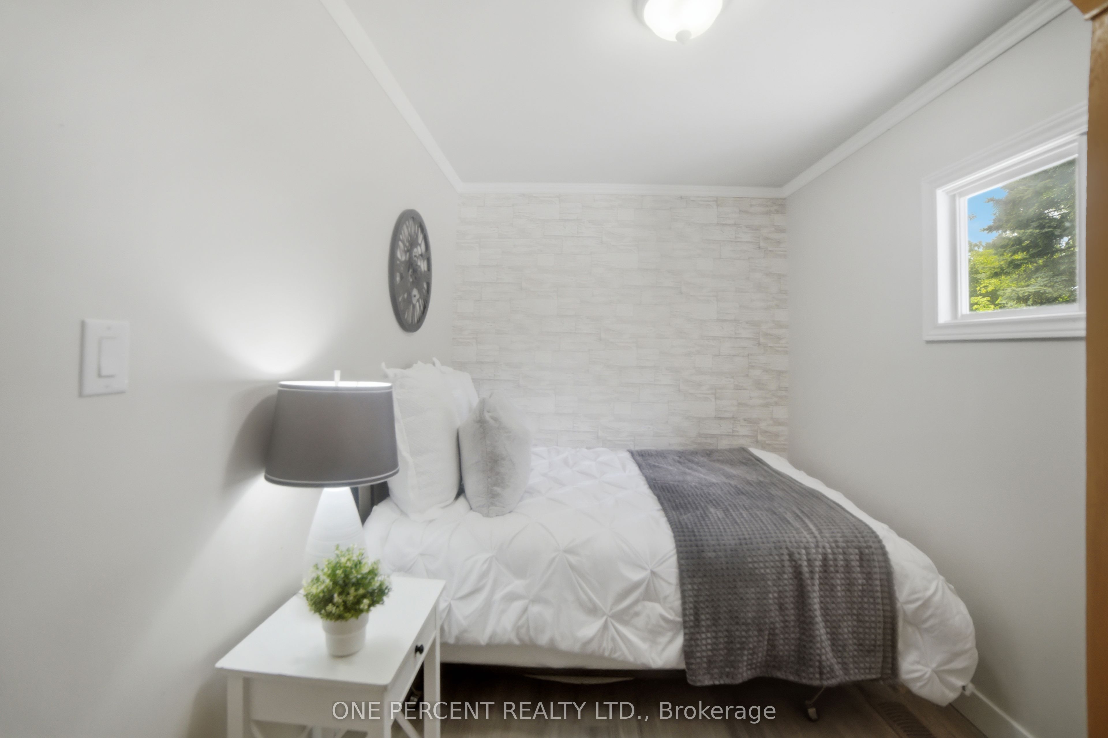 608 Broadview Avenue Property Photo 28
