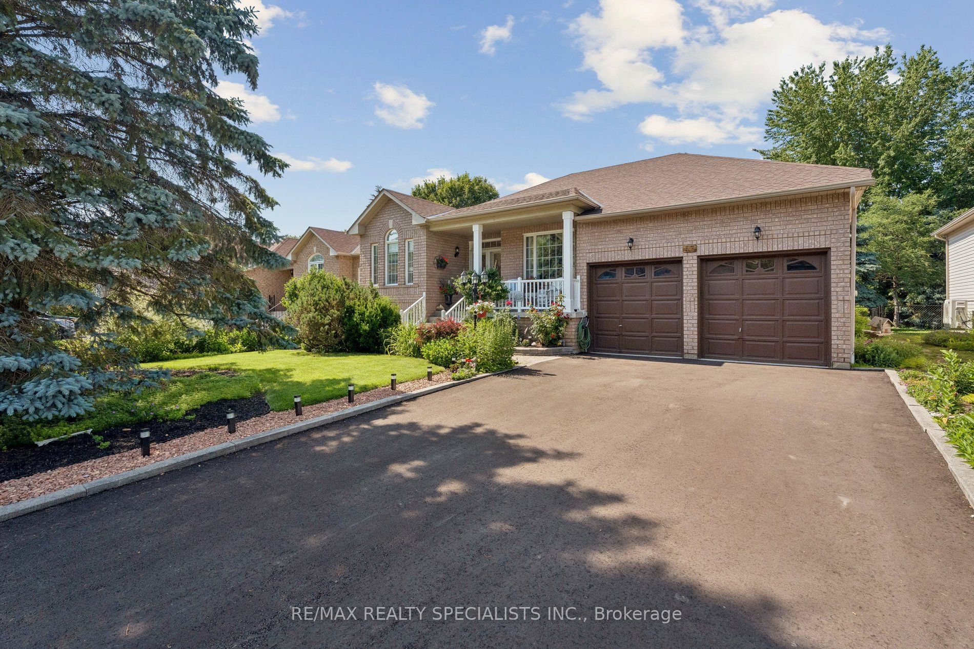 43 Bush Crescent Property Photo 1