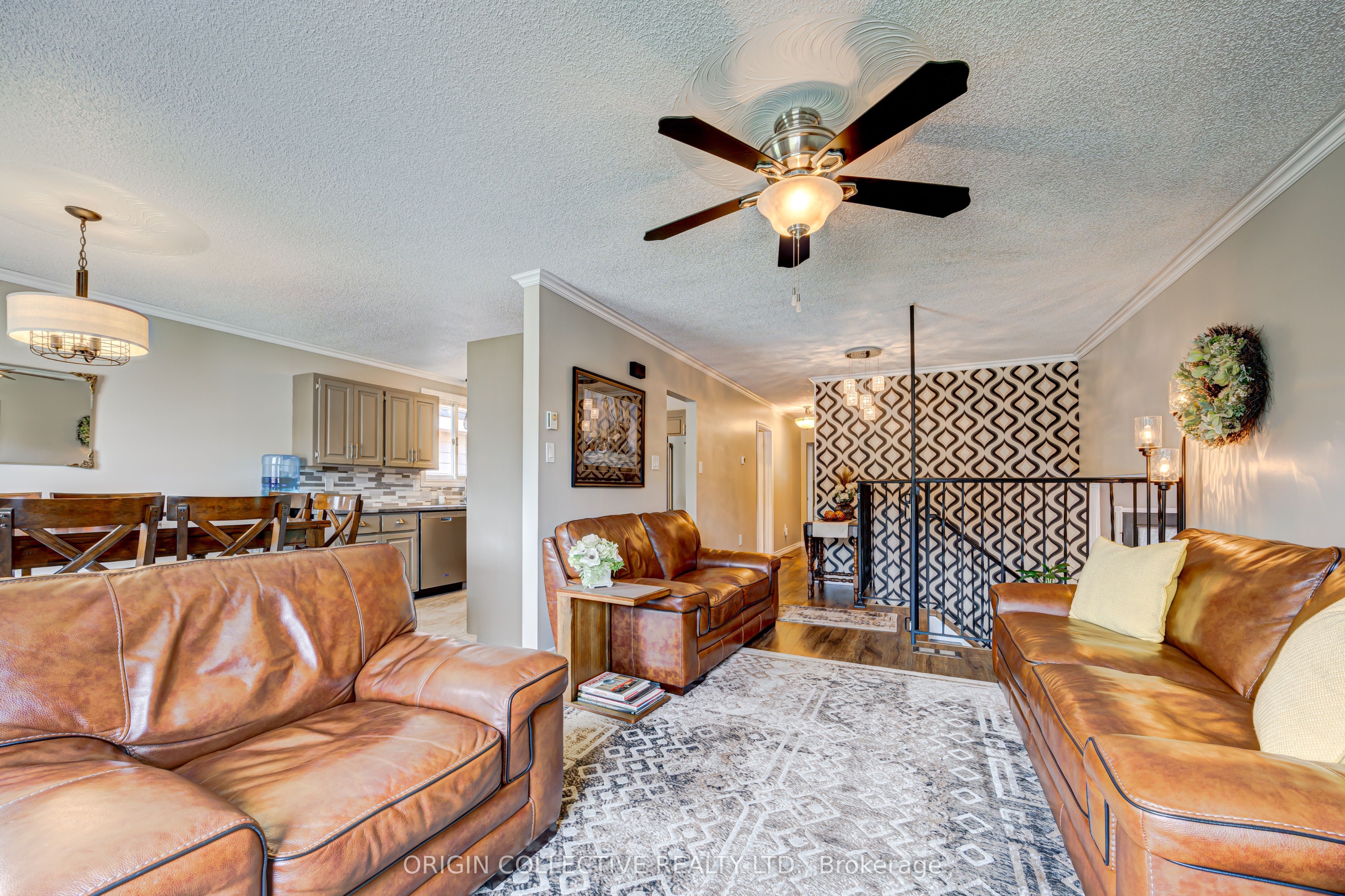 444 William Street Property Photo 7