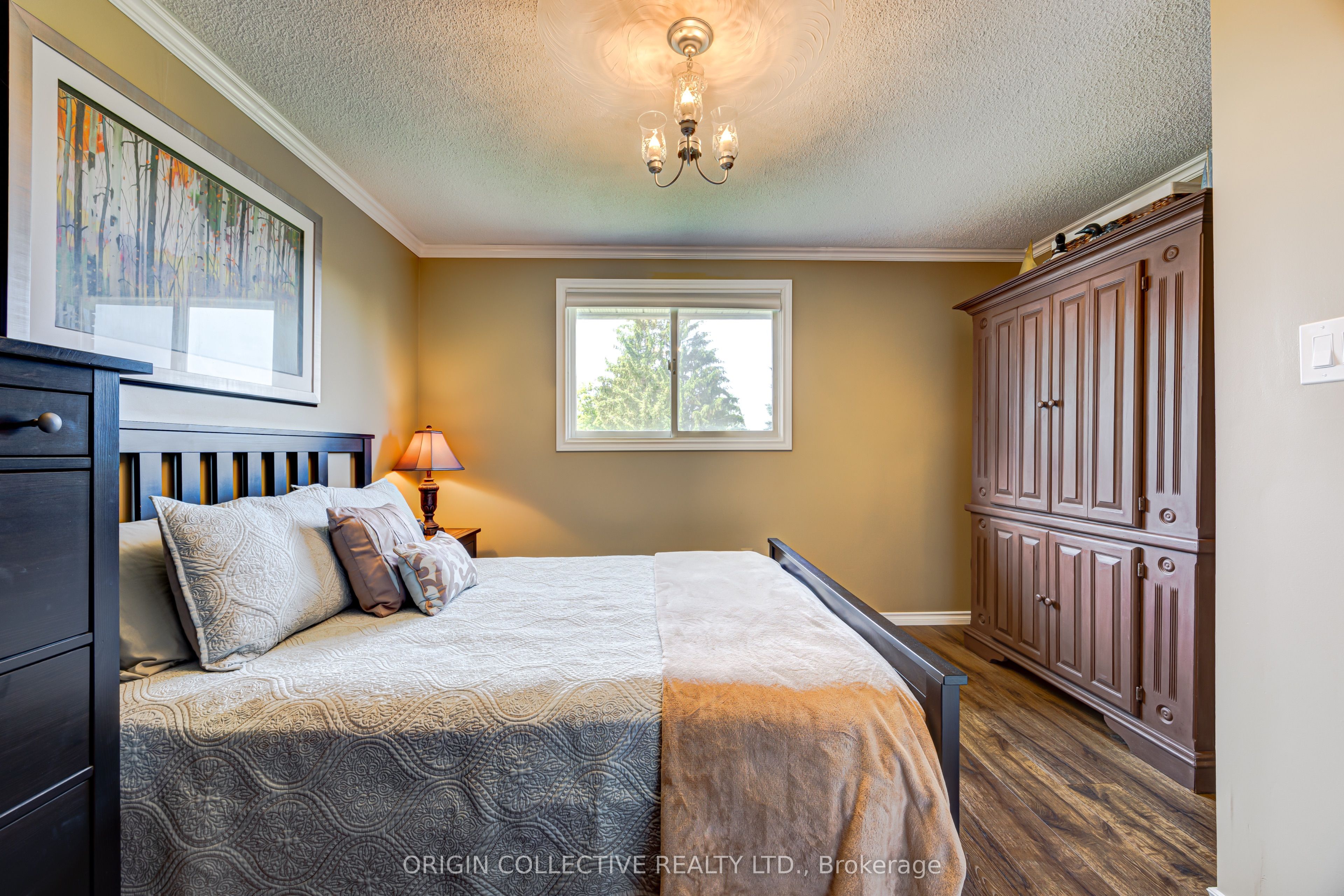 444 William Street Property Photo 14