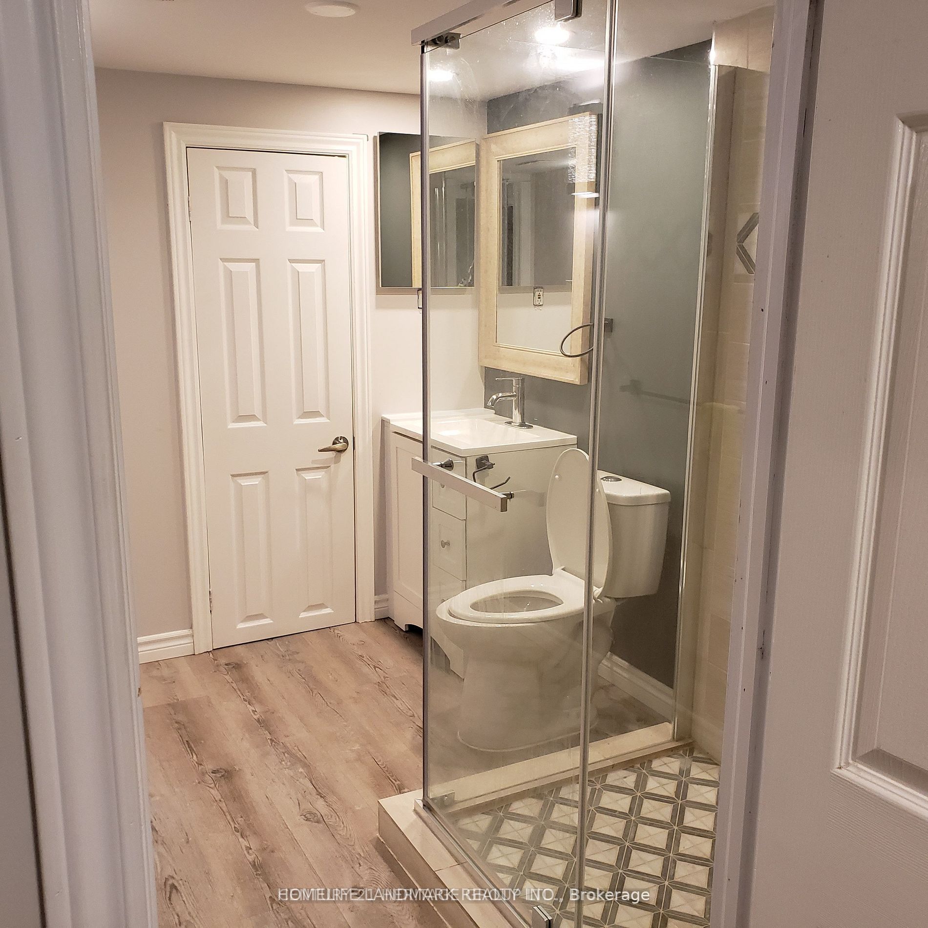 131 Ferndale Drive S Property Photo 2