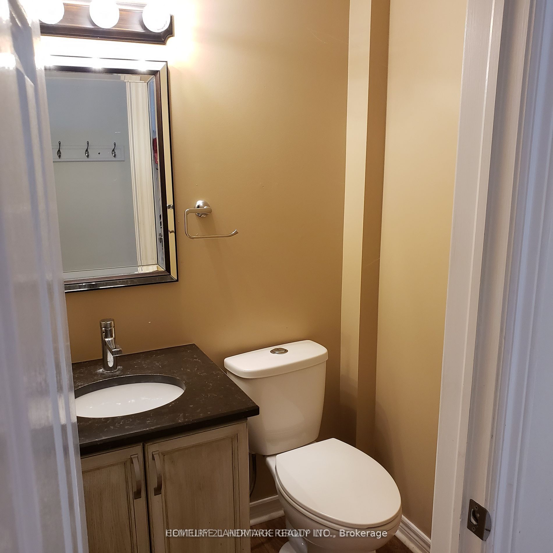131 Ferndale Drive S Property Photo 8