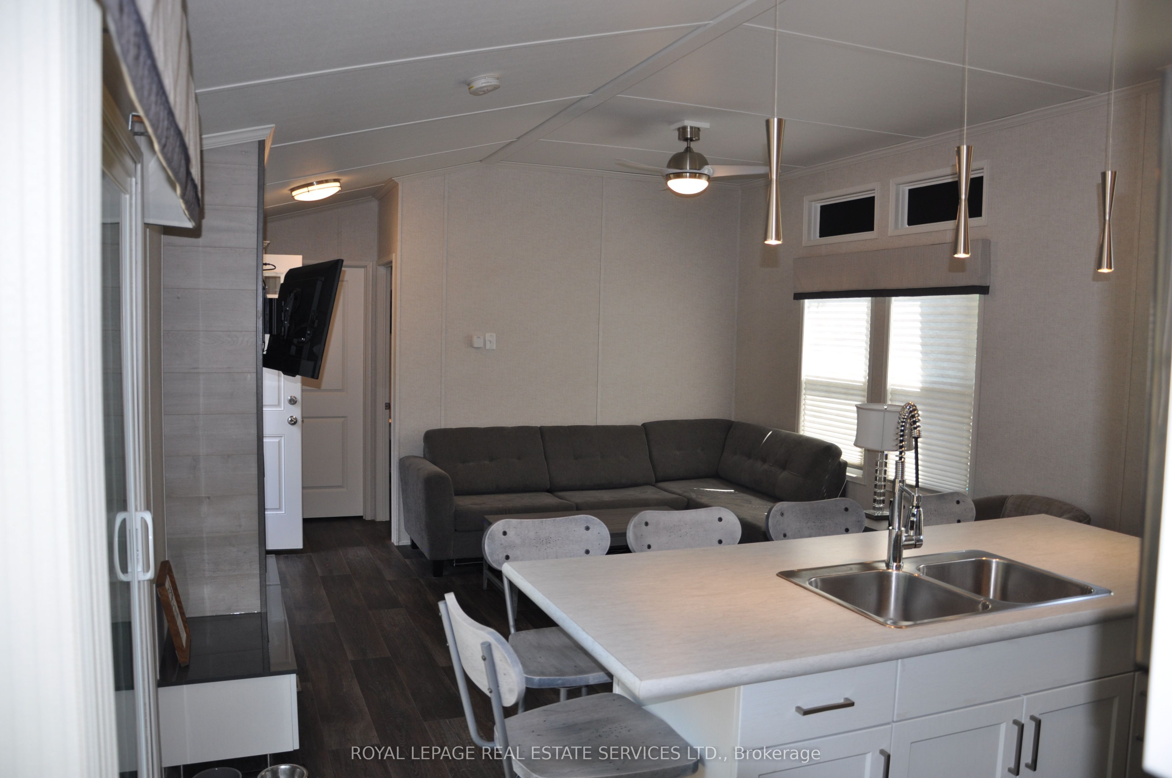 85 Theme Park Drive I Property Photo 6