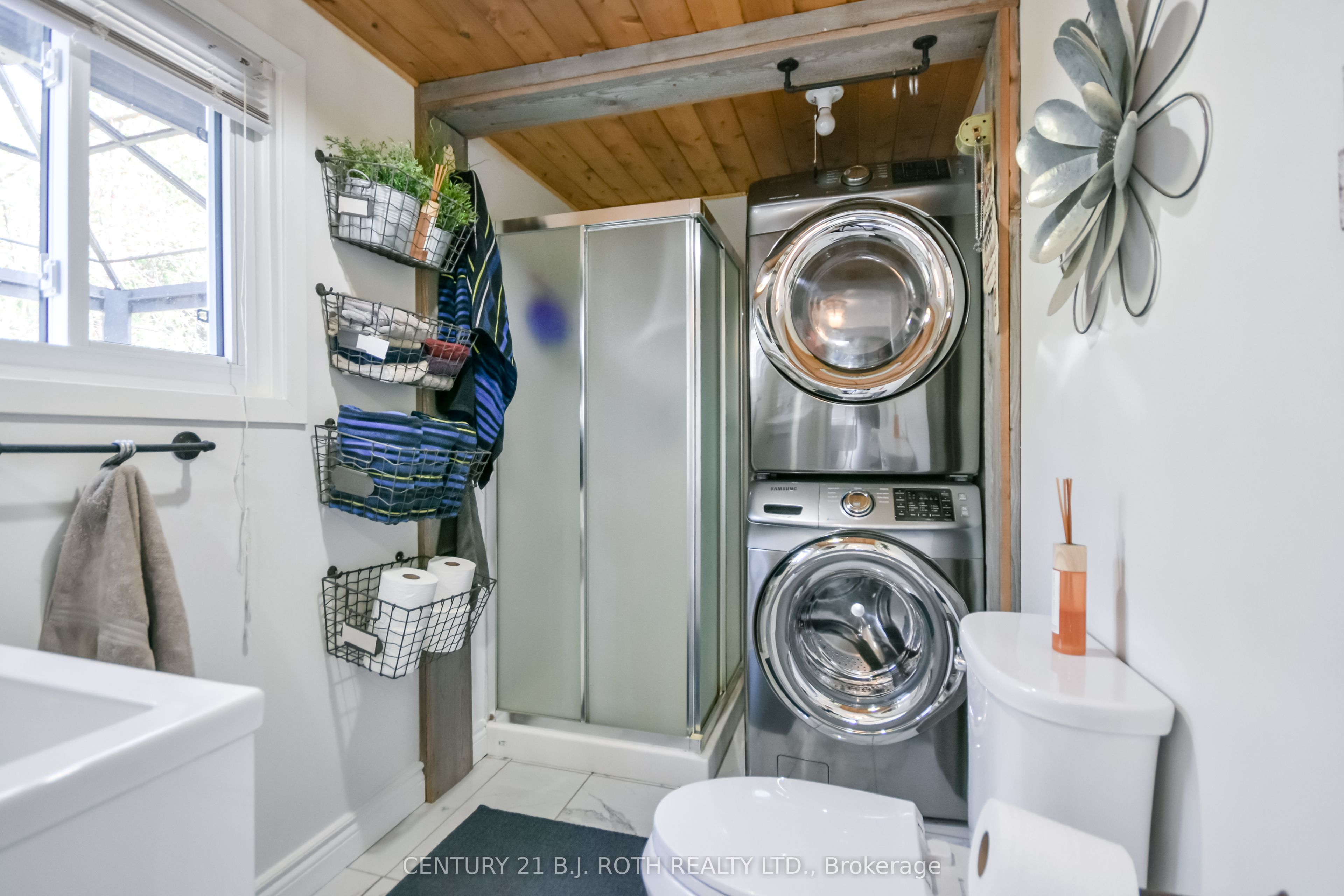 172 Albin Road Property Photo 23