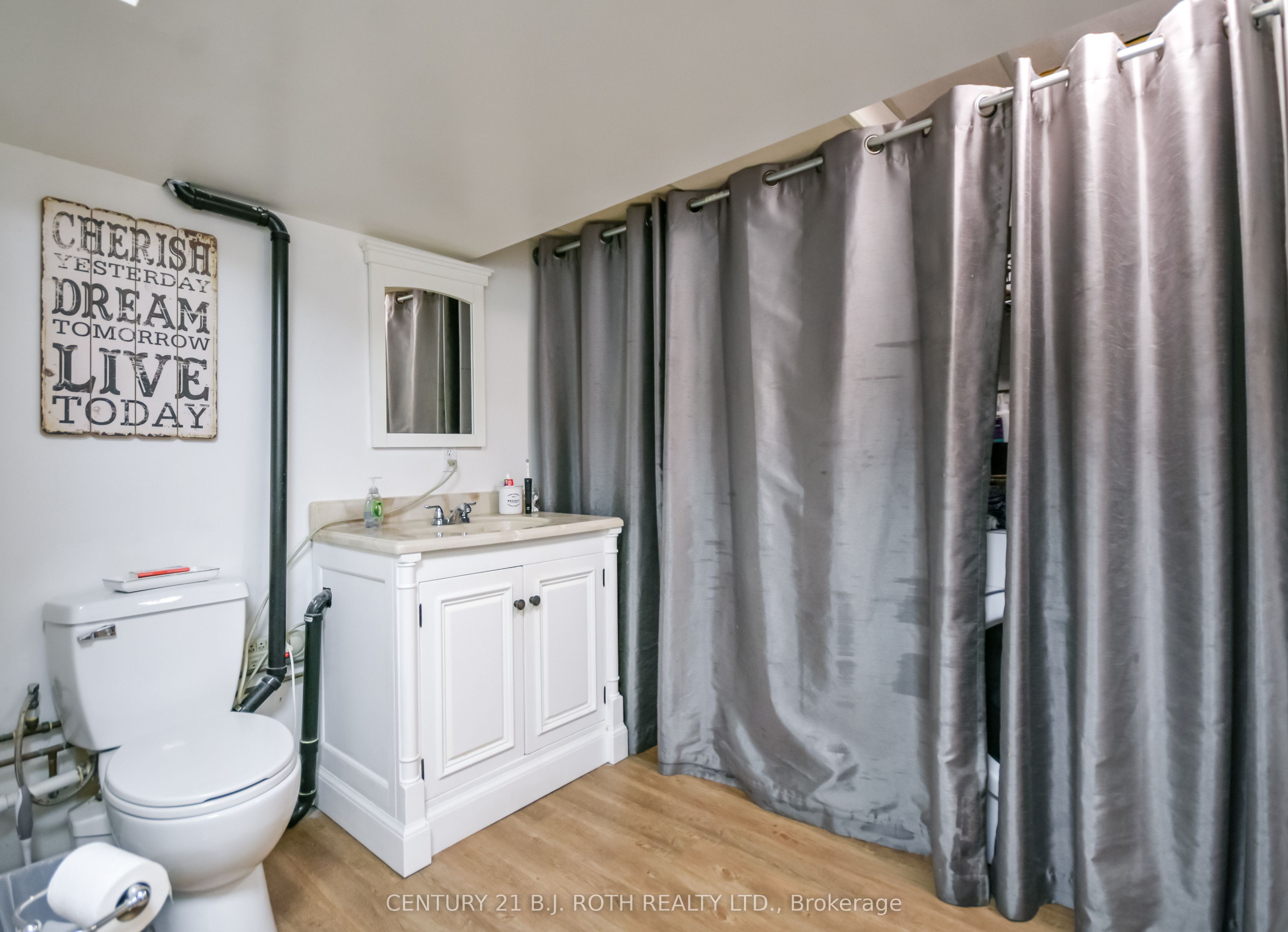 172 Albin Road Property Photo 30
