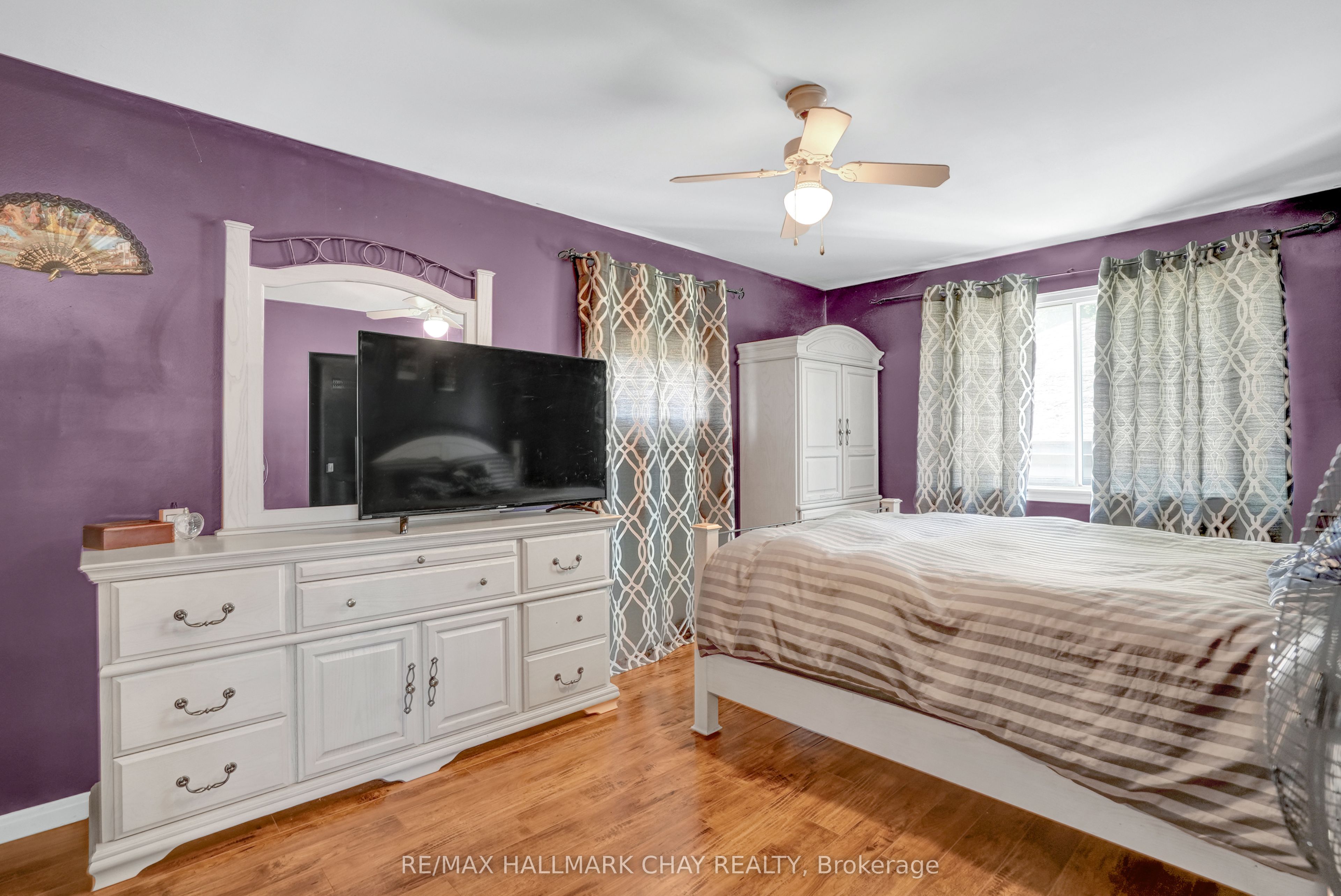 16 Austen Lane Property Photo 10