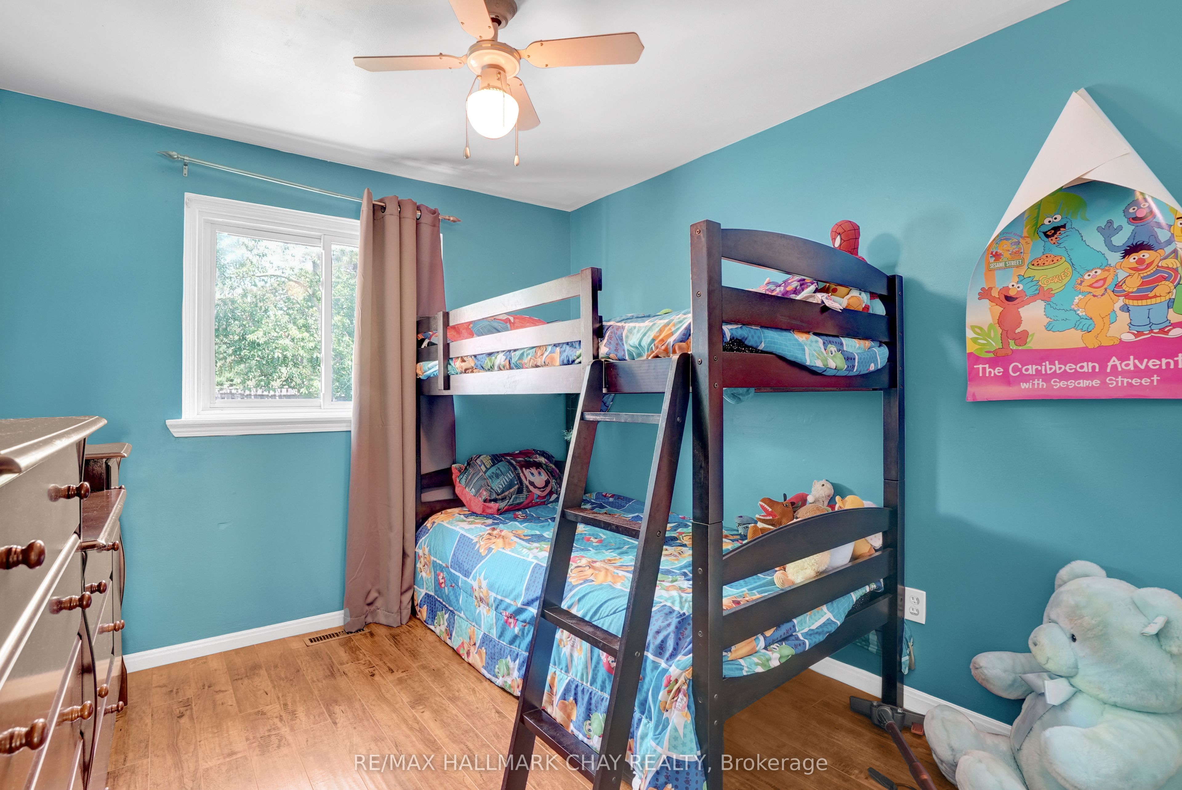 16 Austen Lane Property Photo 14