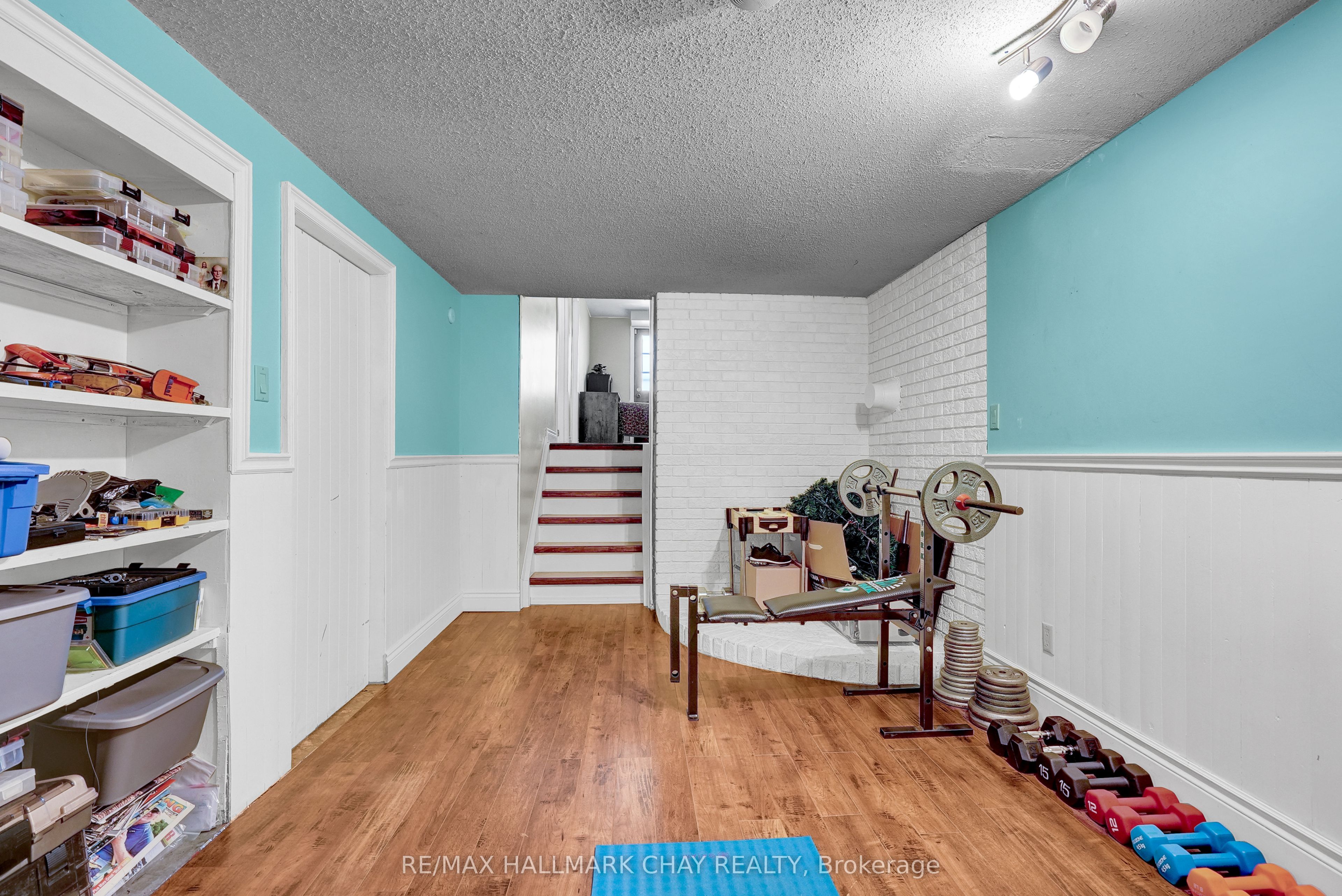 16 Austen Lane Property Photo 21