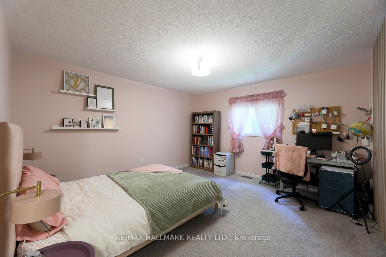 255 Diana Drive Property Photo 18