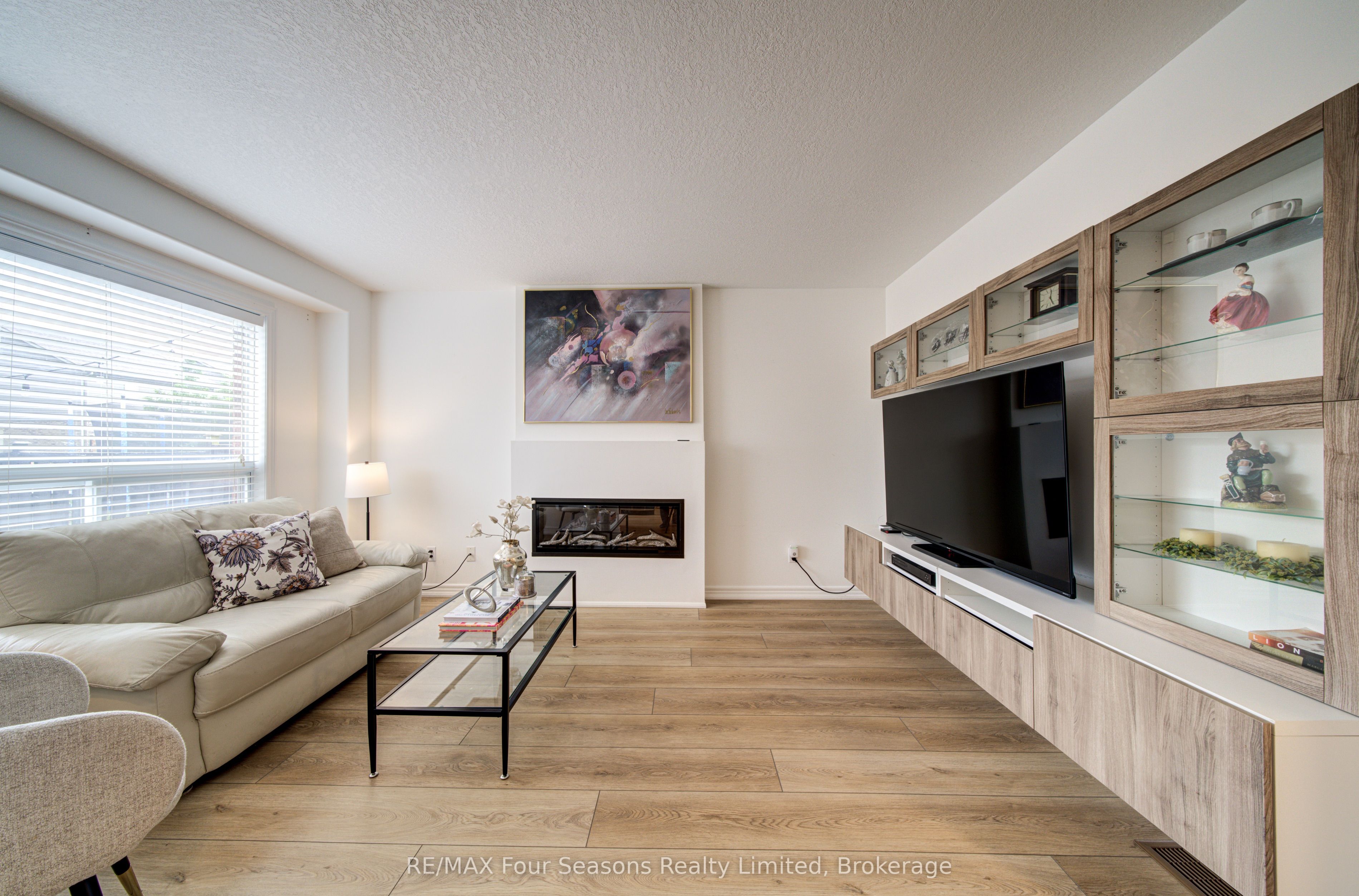 60 Barr Street Property Photo 16