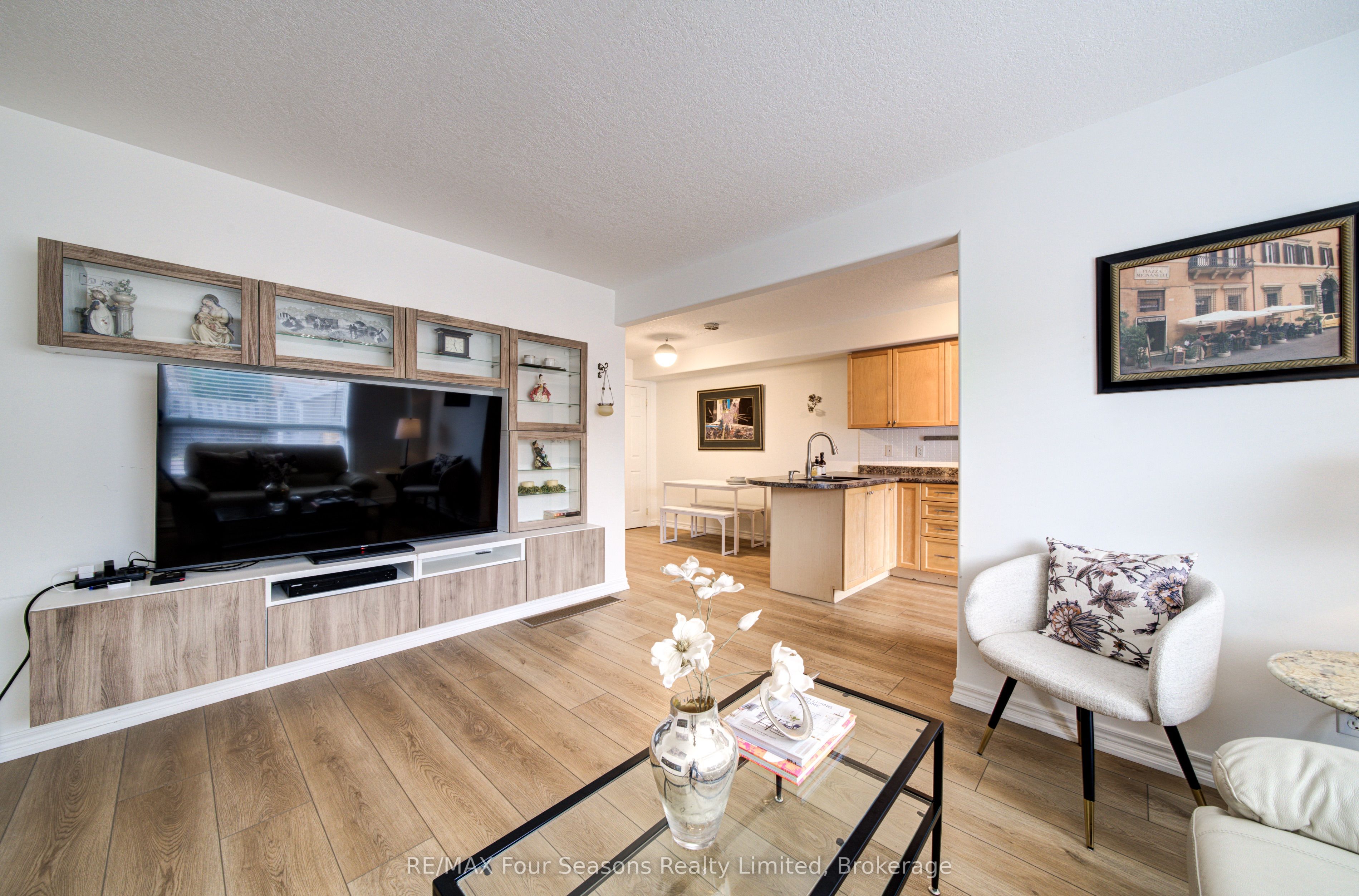 60 Barr Street Property Photo 21
