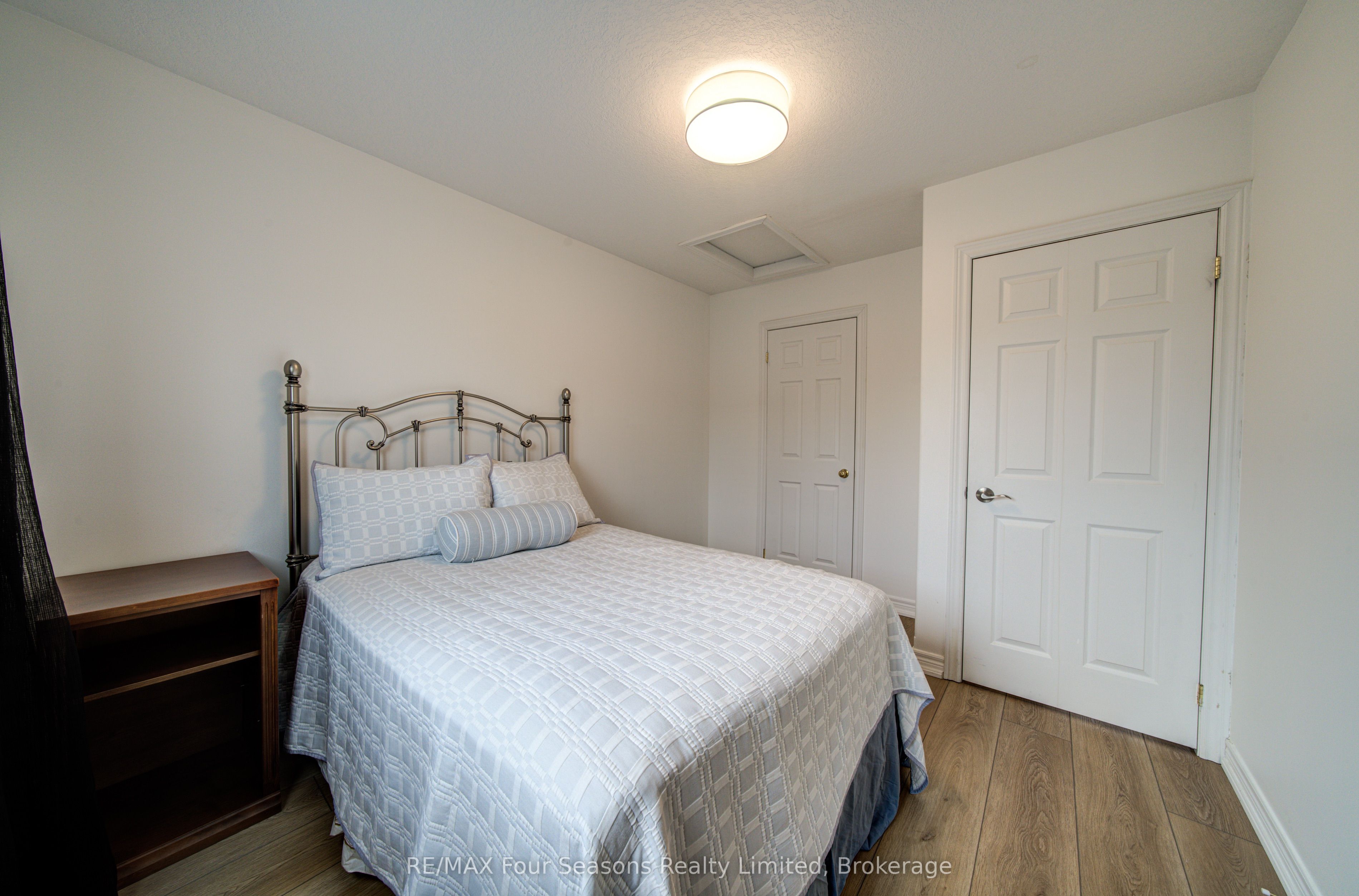 60 Barr Street Property Photo 30