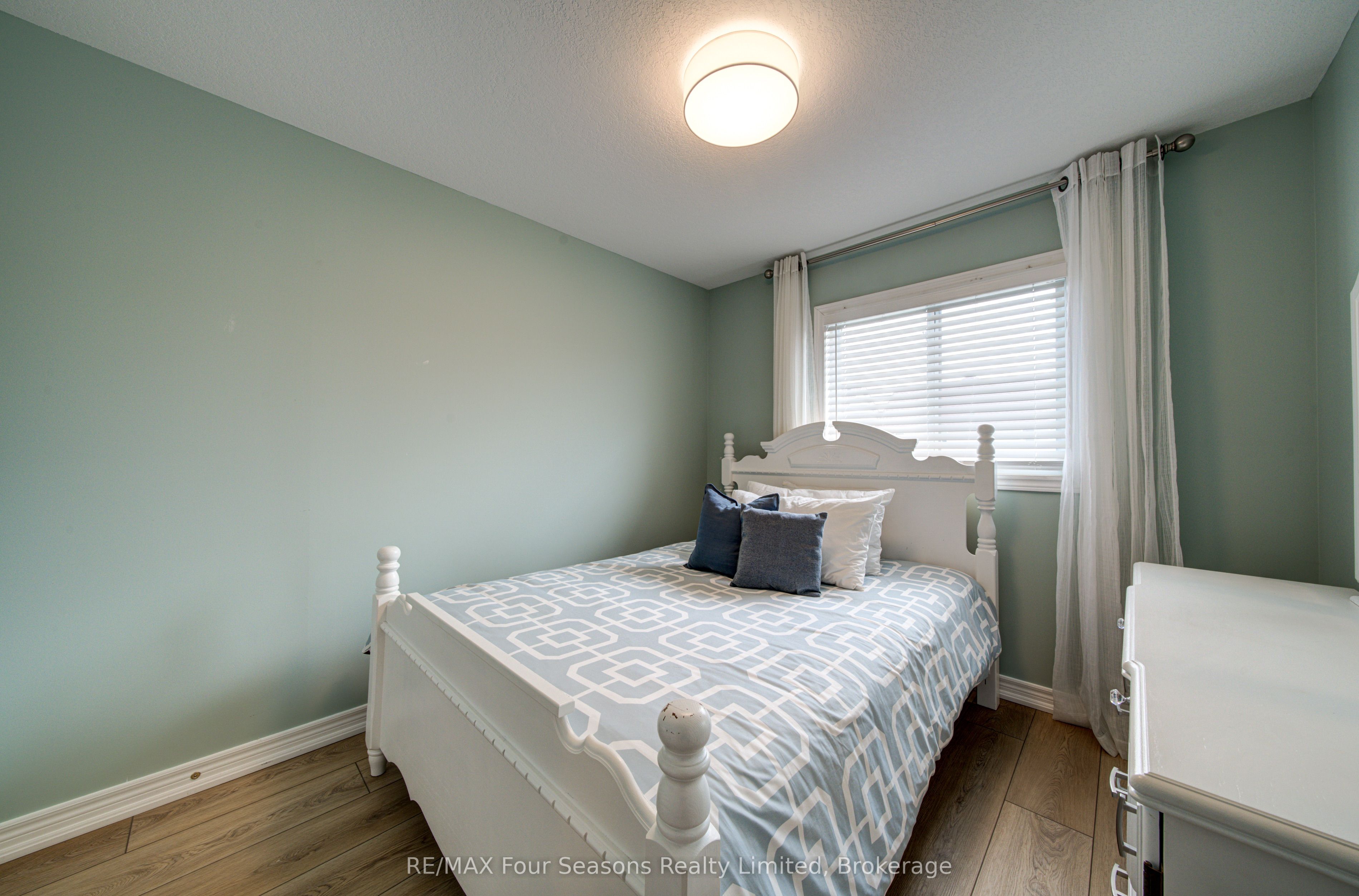 60 Barr Street Property Photo 31