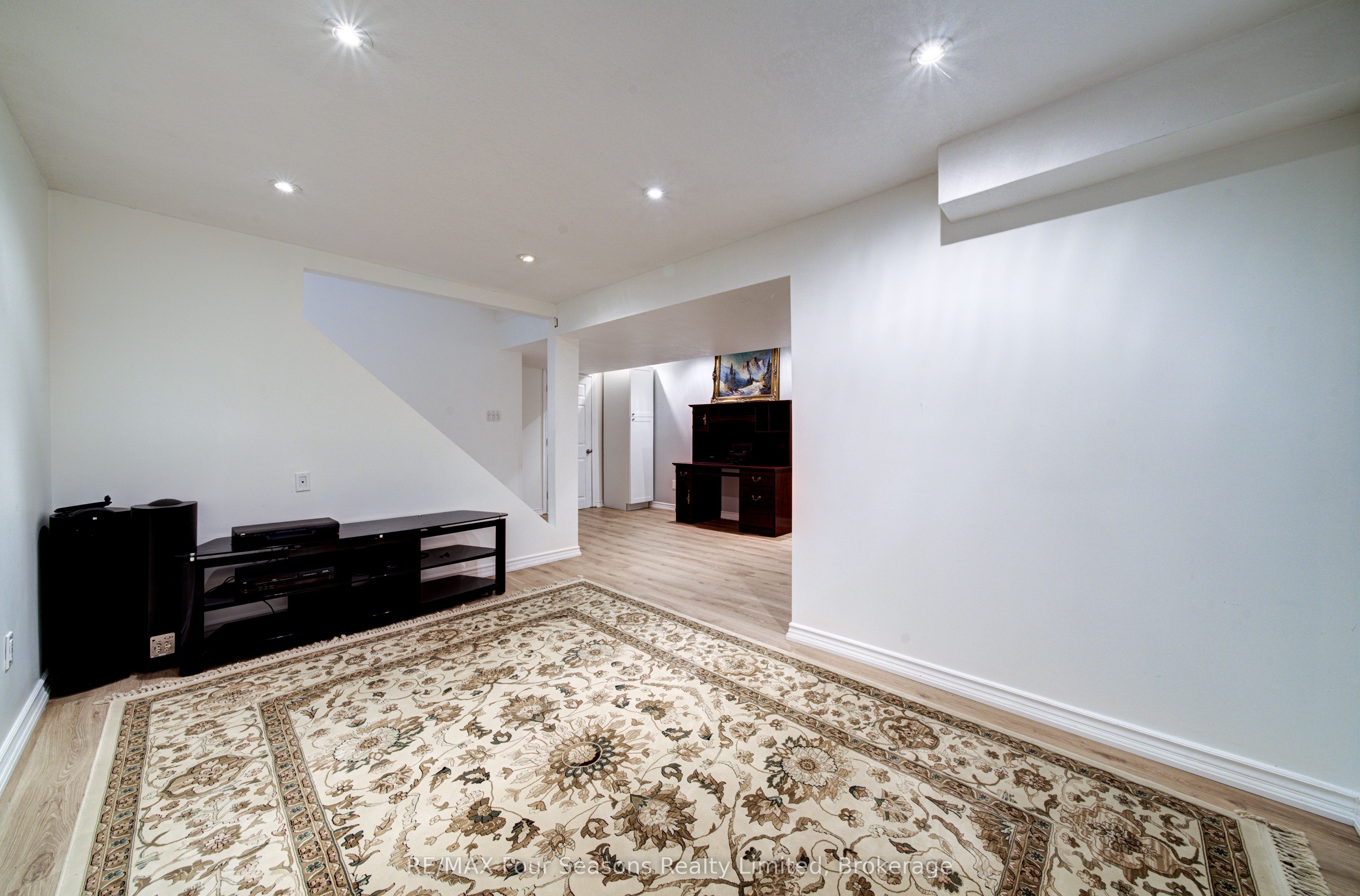 60 Barr Street Property Photo 35