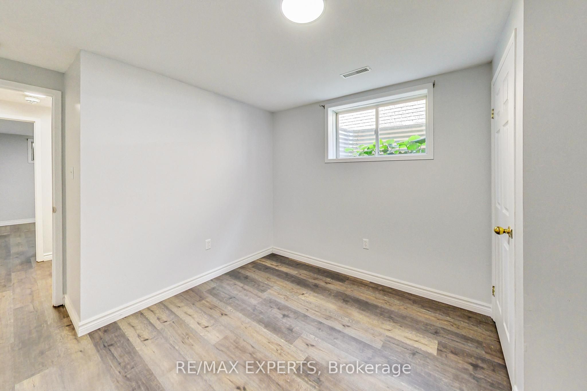 10 Butternut Drive Property Photo 8