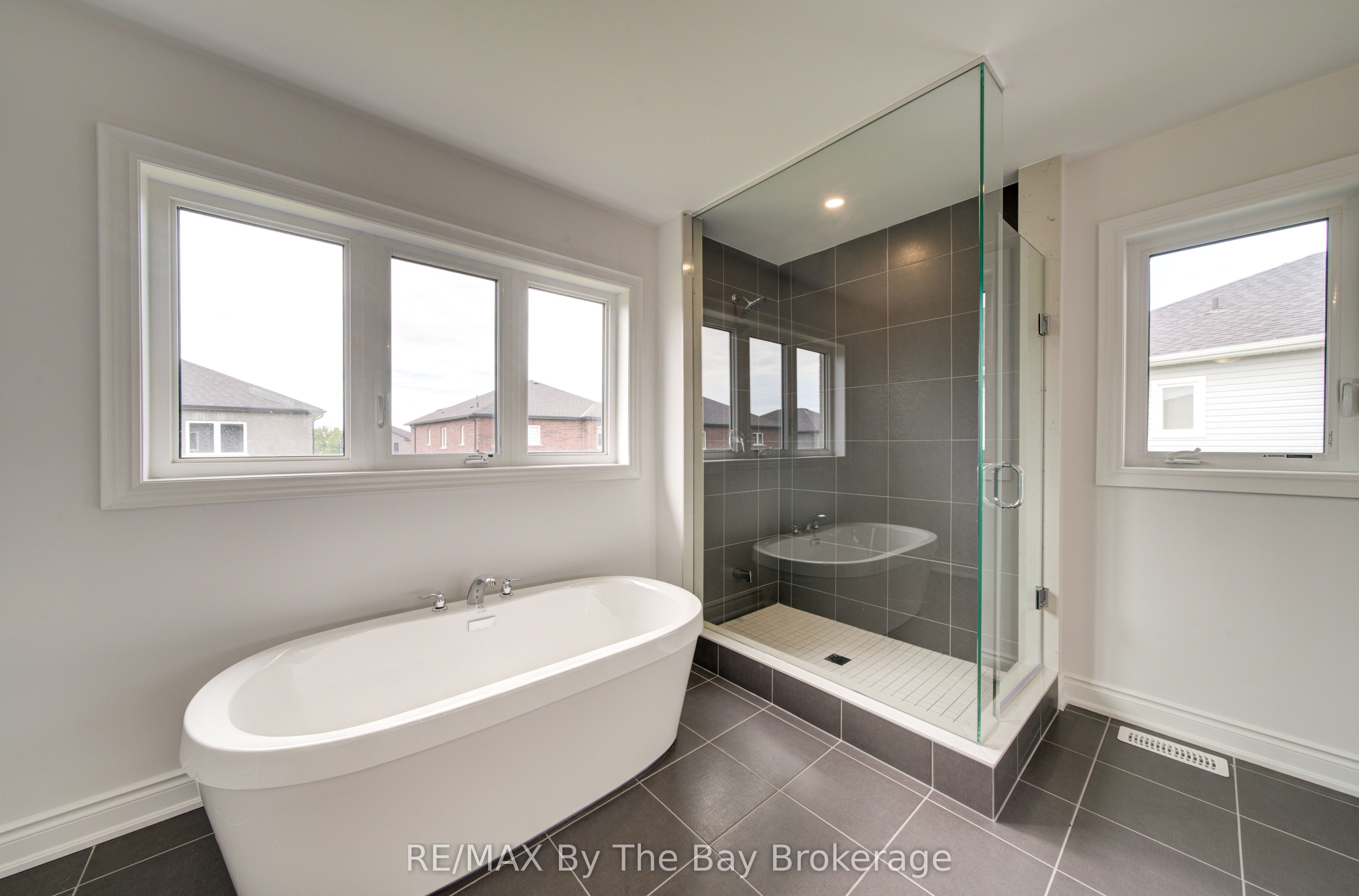 19 Amber Drive Property Photo 17