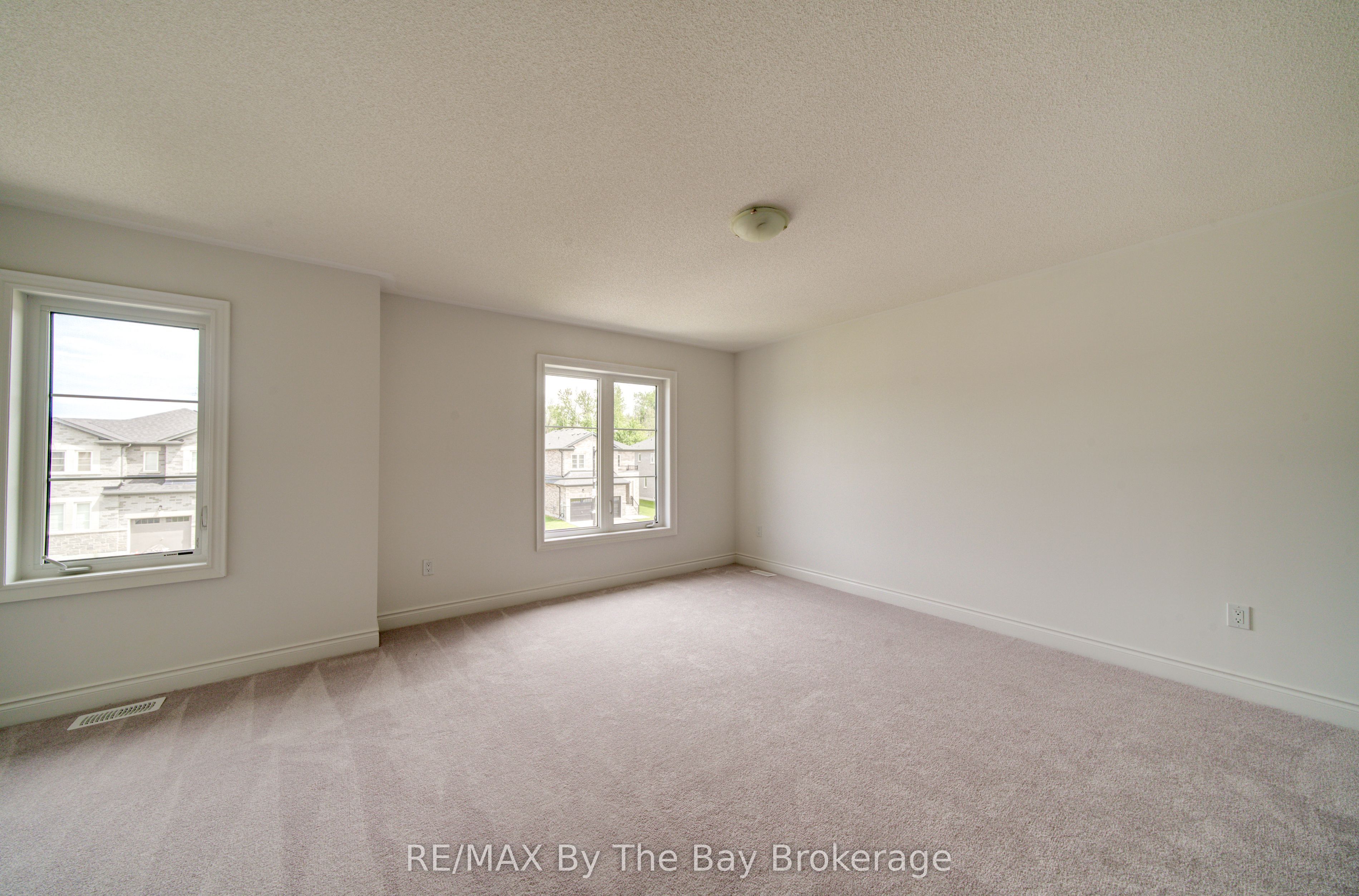 19 Amber Drive Property Photo 24
