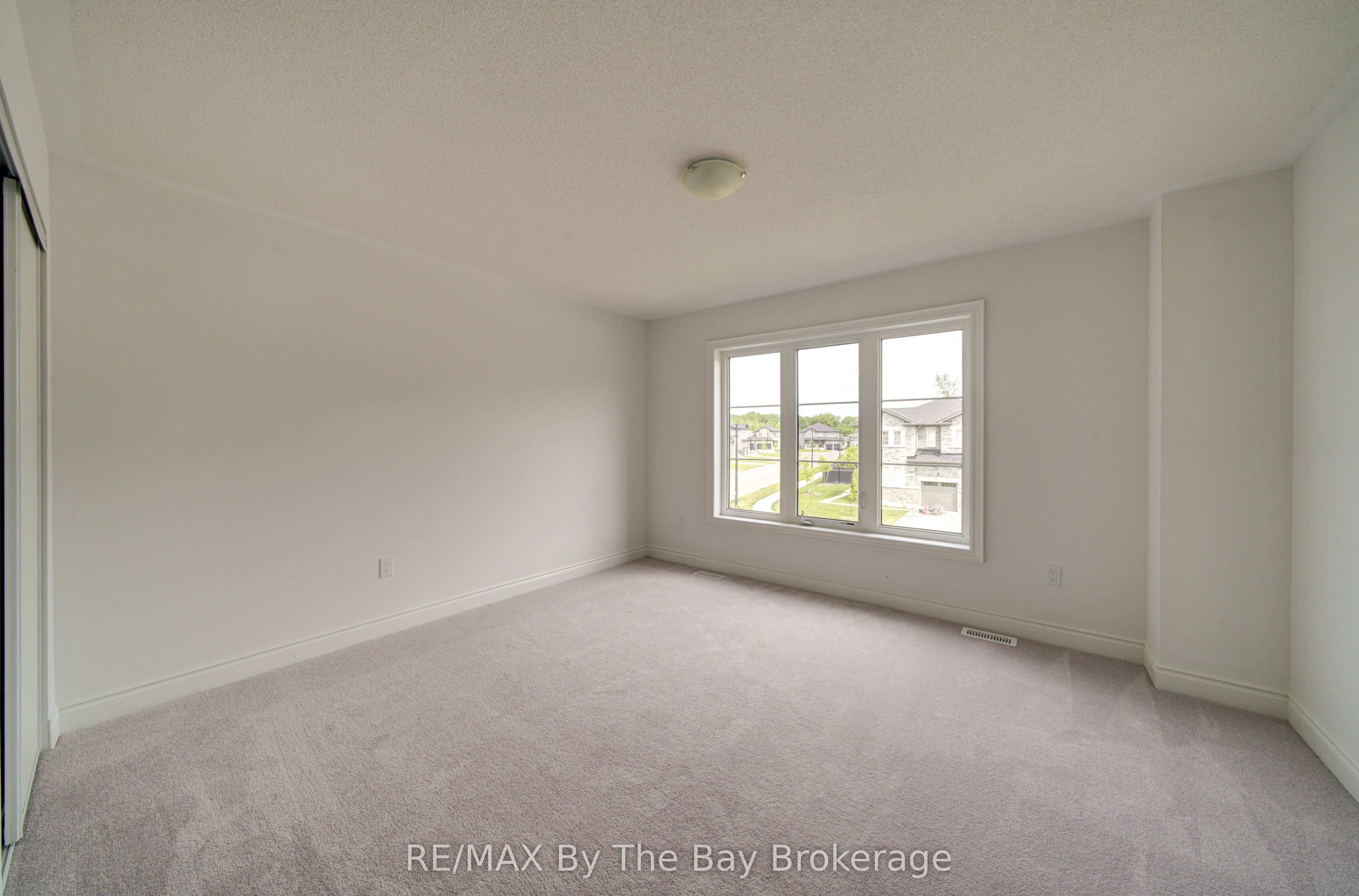 19 Amber Drive Property Photo 26