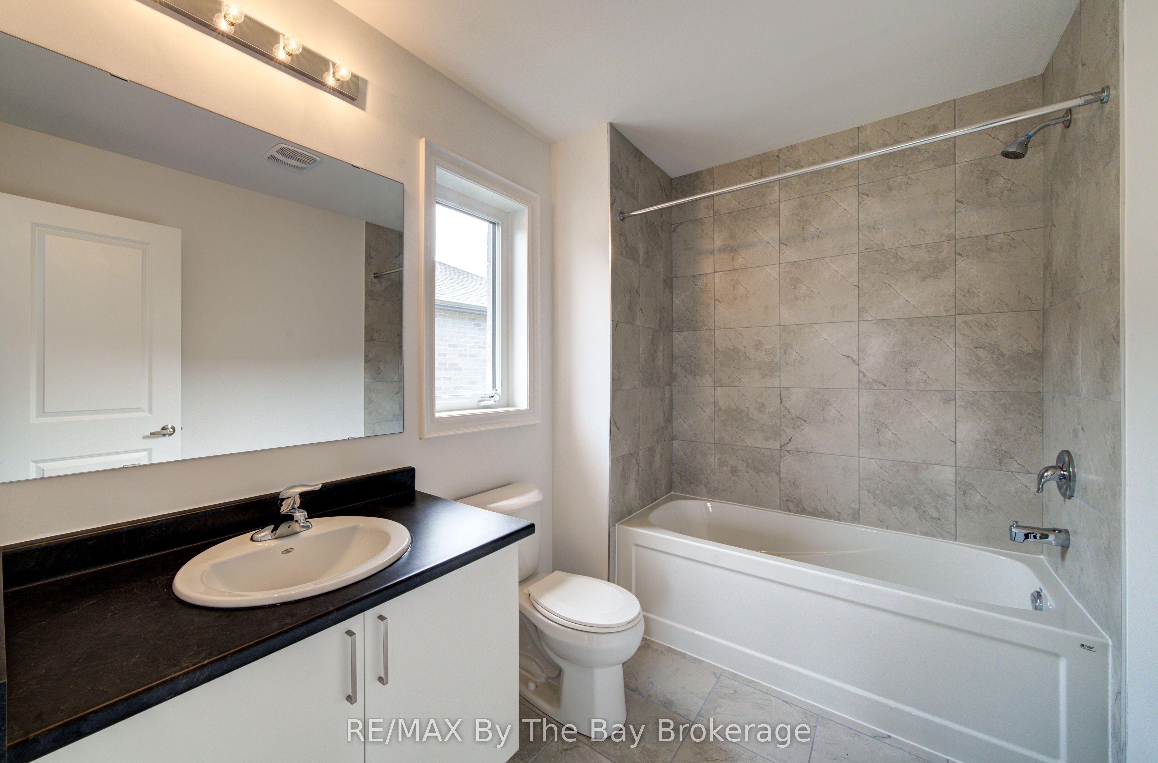 19 Amber Drive Property Photo 30