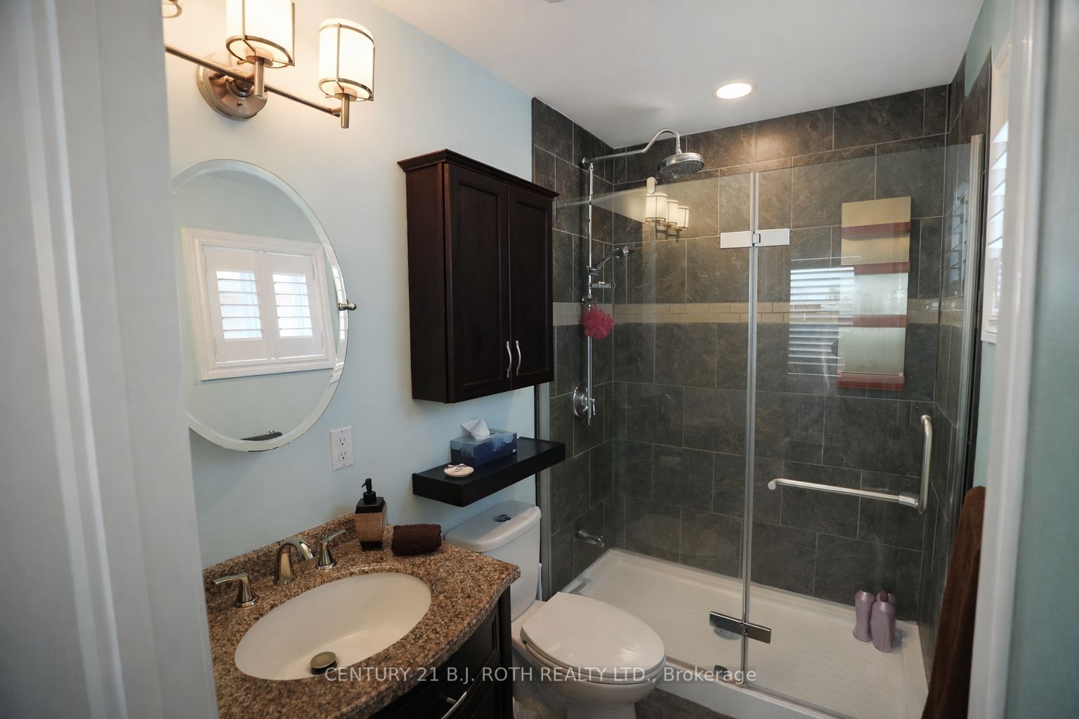 9 Laidlaw Drive N Property Photo 21