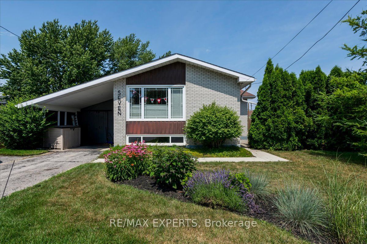 7 Willow Street Property Photo 20