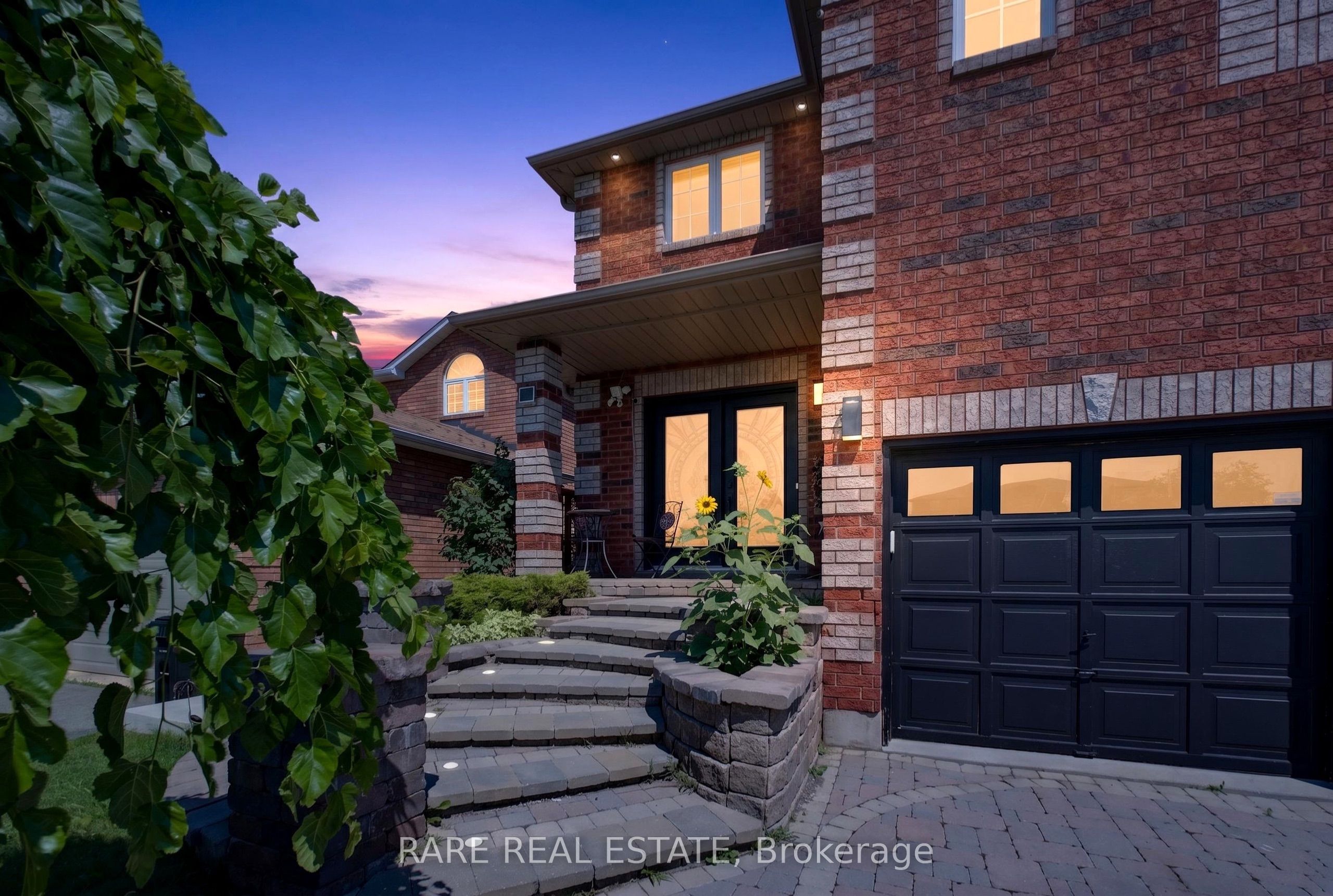 7 Michelle Drive Property Photo 3