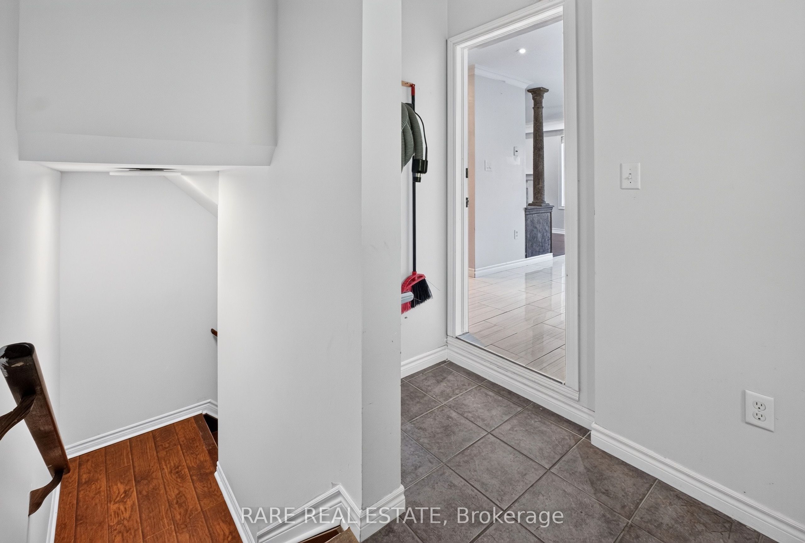 7 Michelle Drive Property Photo 20
