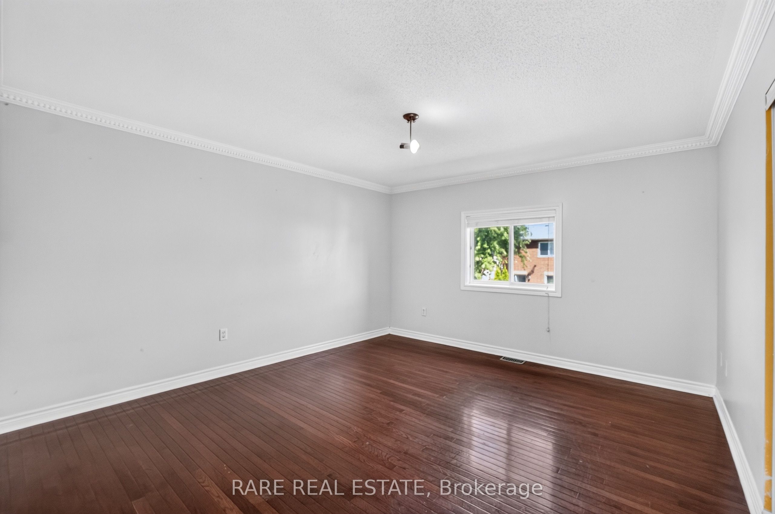 7 Michelle Drive Property Photo 32