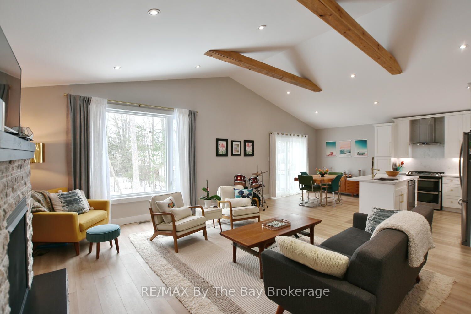 16 Caribbean Drive Property Photo 14