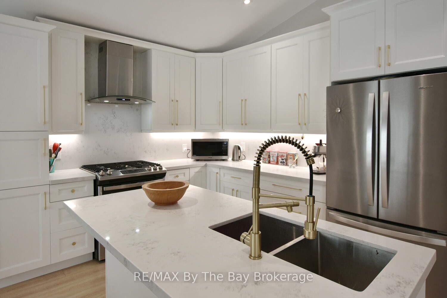 16 Caribbean Drive Property Photo 17