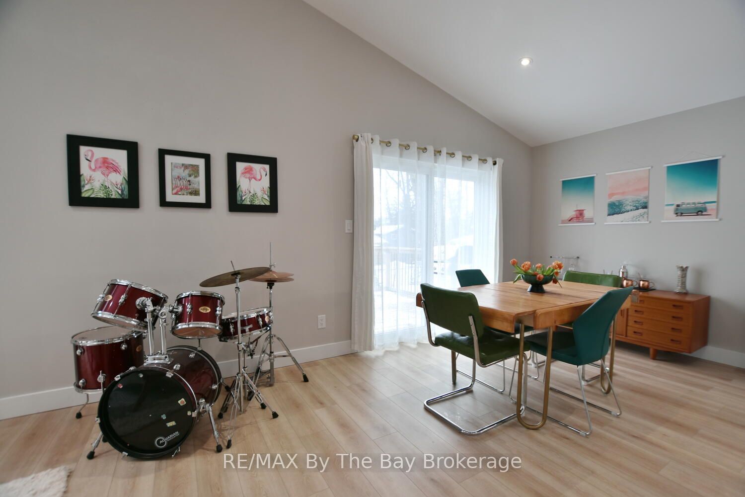 16 Caribbean Drive Property Photo 20