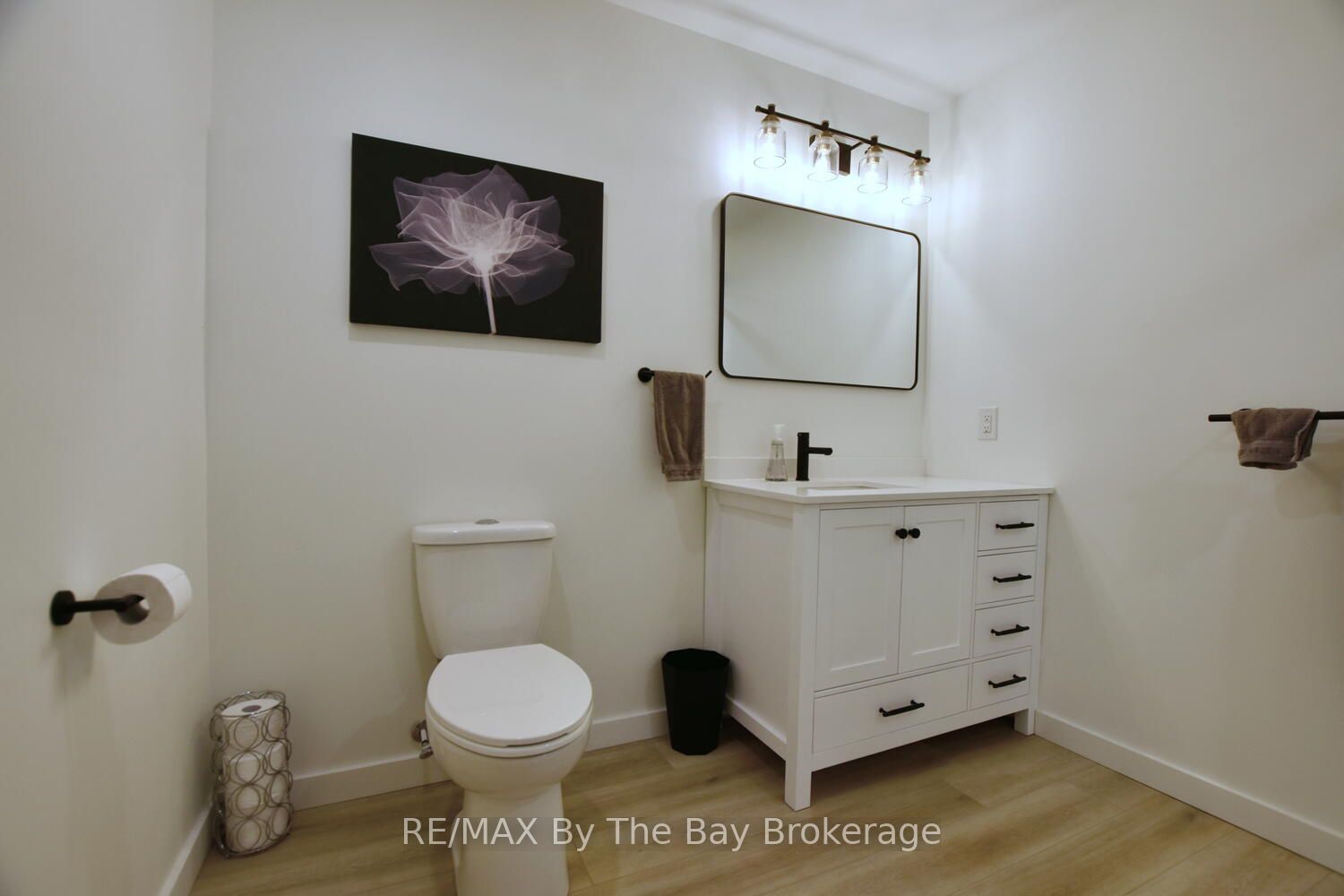 16 Caribbean Drive Property Photo 34