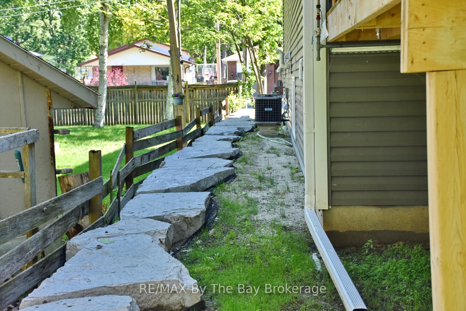 16 Caribbean Drive Property Photo 48
