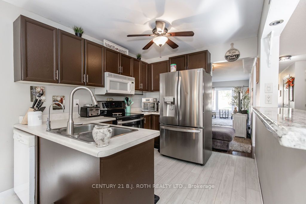 99 Cardinal Street Property Photo 3
