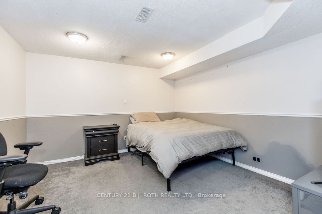 99 Cardinal Street Property Photo 26