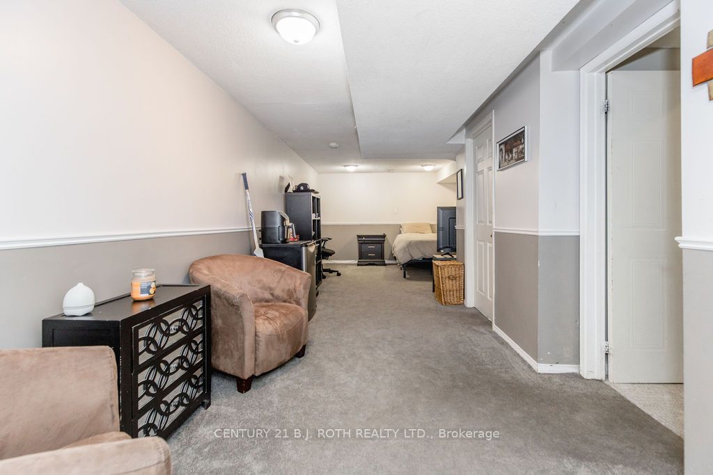 99 Cardinal Street Property Photo 29