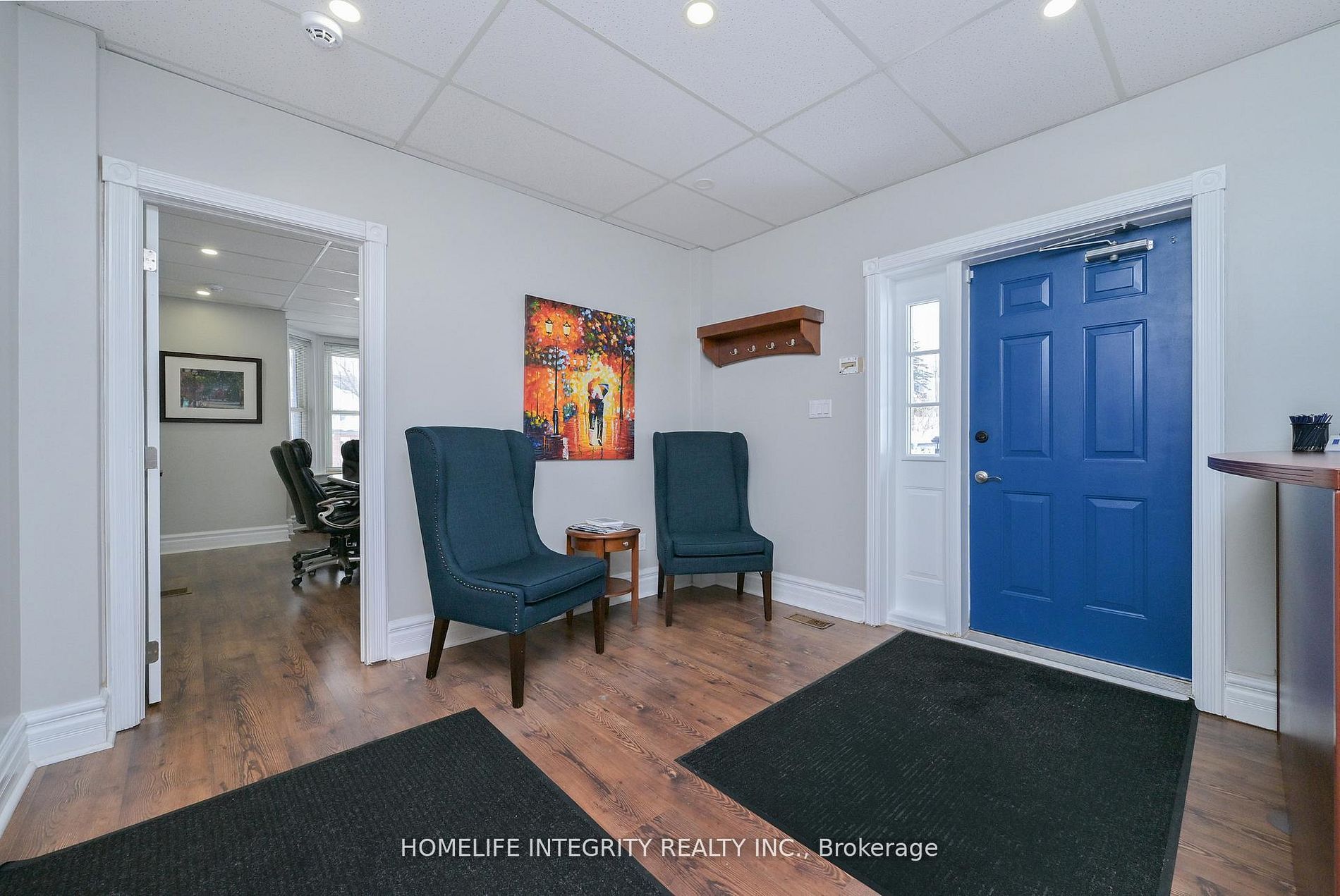 25 Berczy Street Property Photo 7
