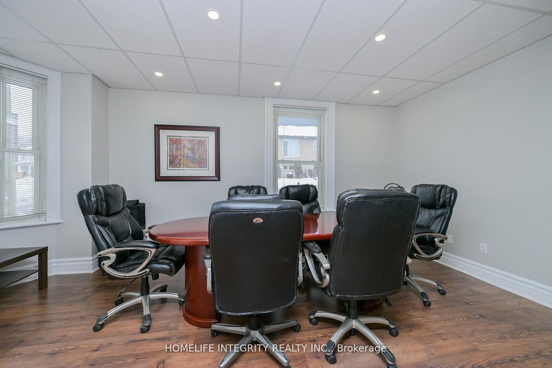 25 Berczy Street Property Photo 8